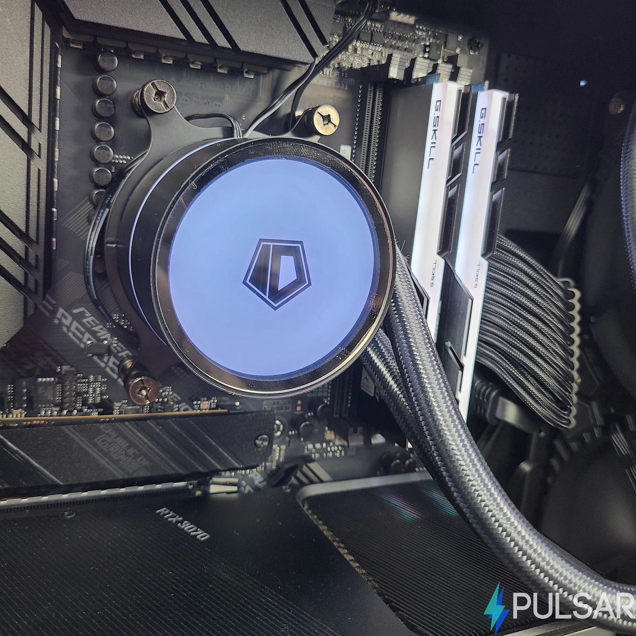 ⚫⚪ NOIR: RTX 3070 Founders + Ryzen 5 + 32GB + 1TB