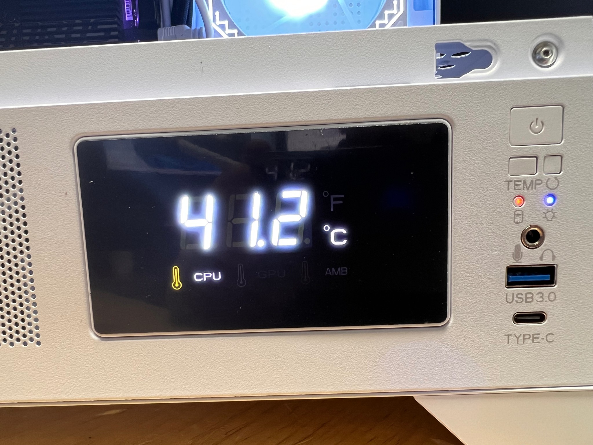 {STEAL IT WHILE YOU CAN}  7700x 4060ti 16g 32 ddr5 creator build keep your eye on this build