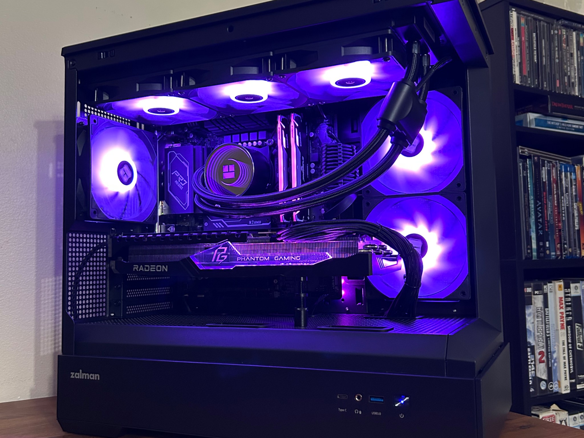 *WEEKEND SALE* RX 7700XT 12GB | Intel i5 12600K | 32GB DDR4 | 1TB SSD | The Phantom RX