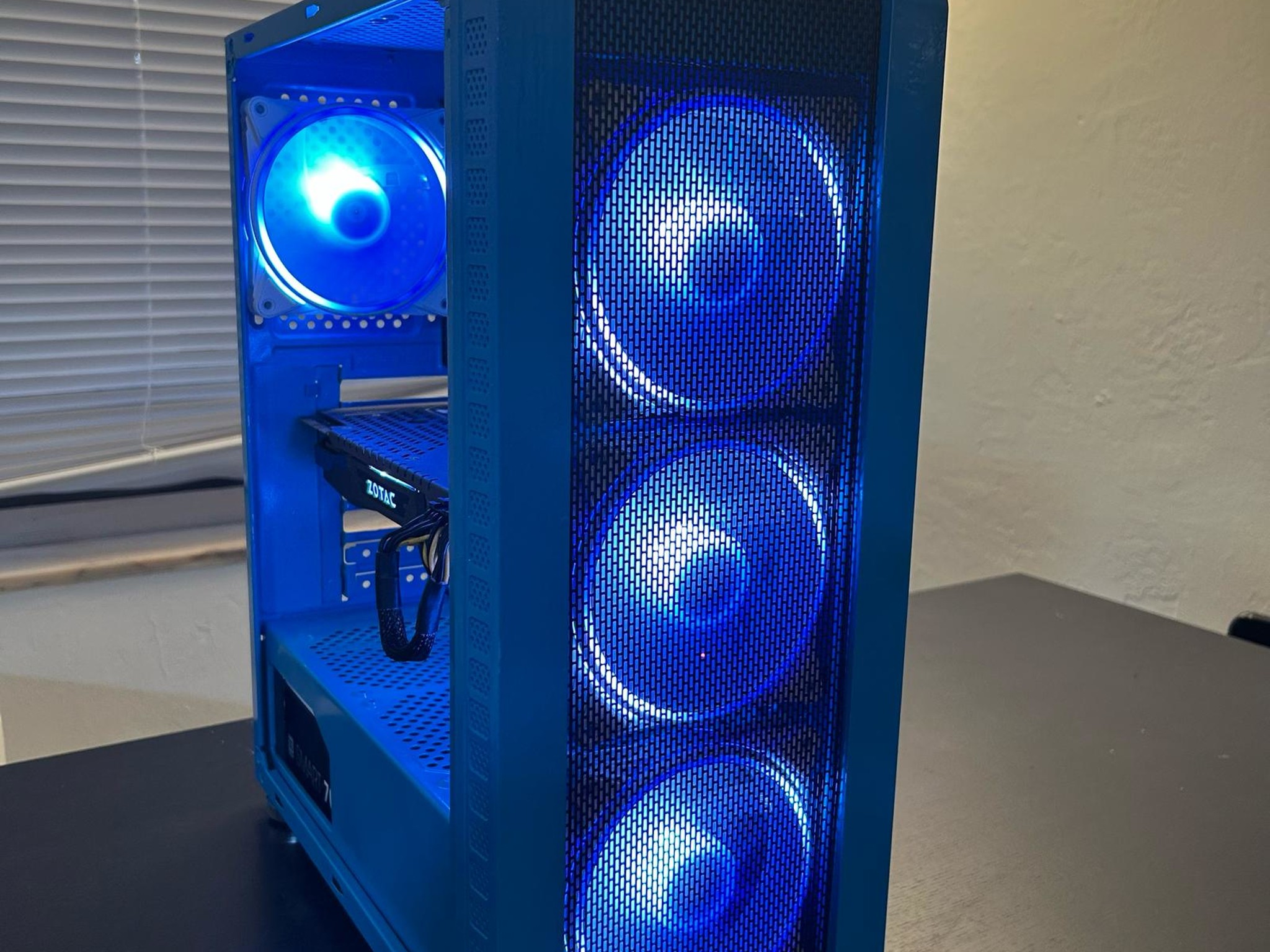 Gaming PC - GTX 1080, i3-10105F, 32GB DDR4, 1TB M.2 SSD, ARGB, WiFi, BLUETOOTH, WINDOWS 11
