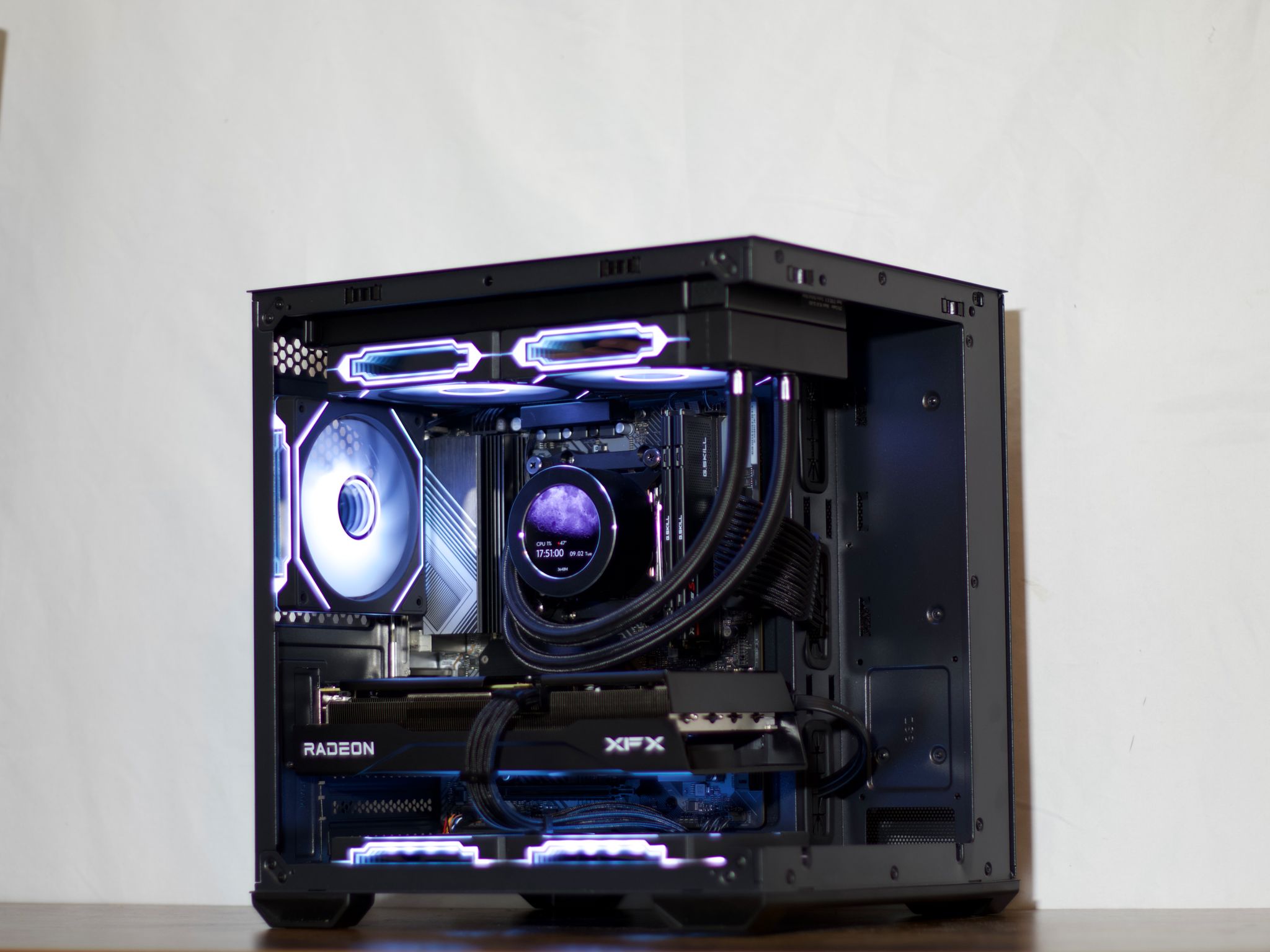 Gaming PC | RYZEN 5 7600 | 9060XT 16GB | 32GB RAM | 1TB NVME SSD