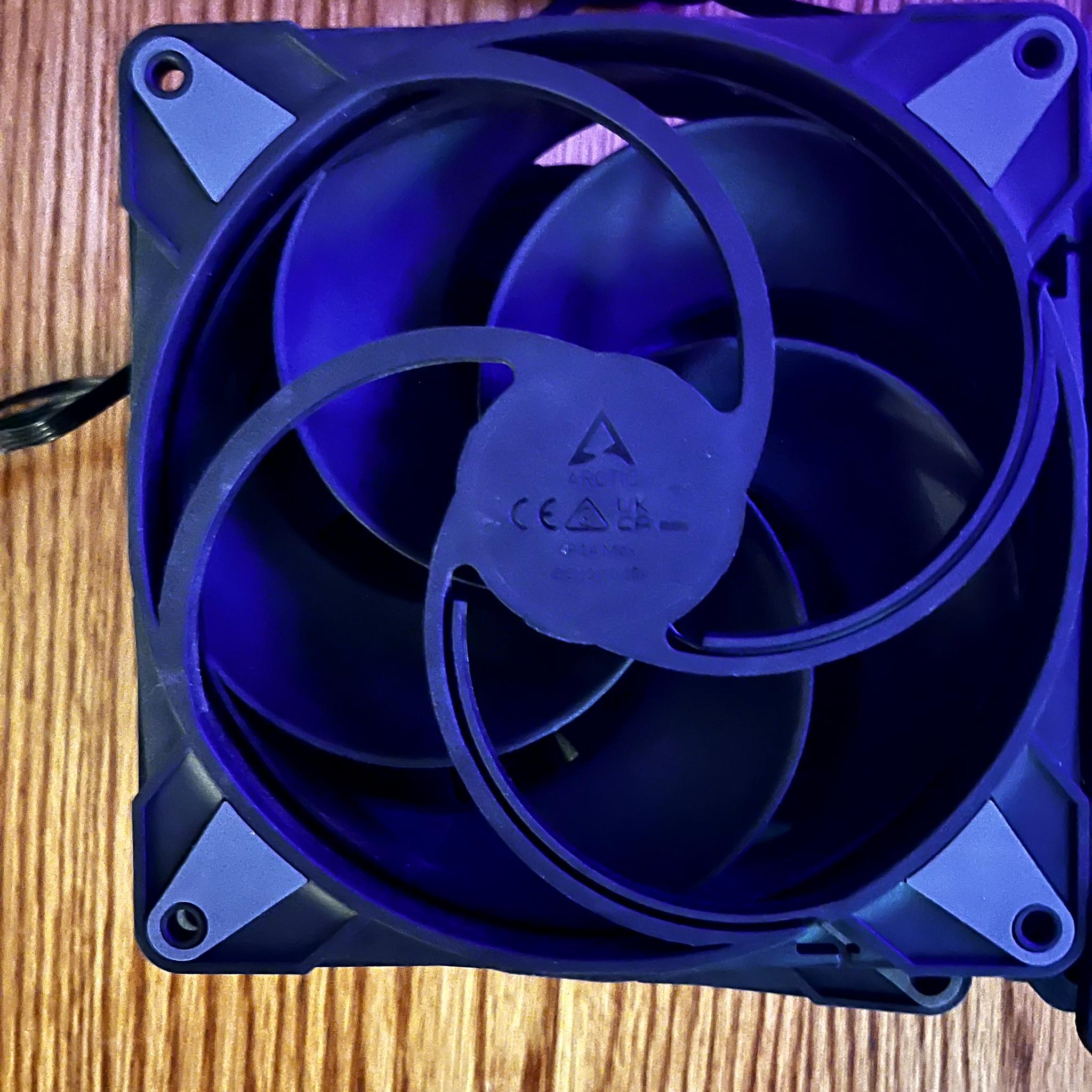 Arctic P14 MAX - 140mm non-ARGB high performance fans