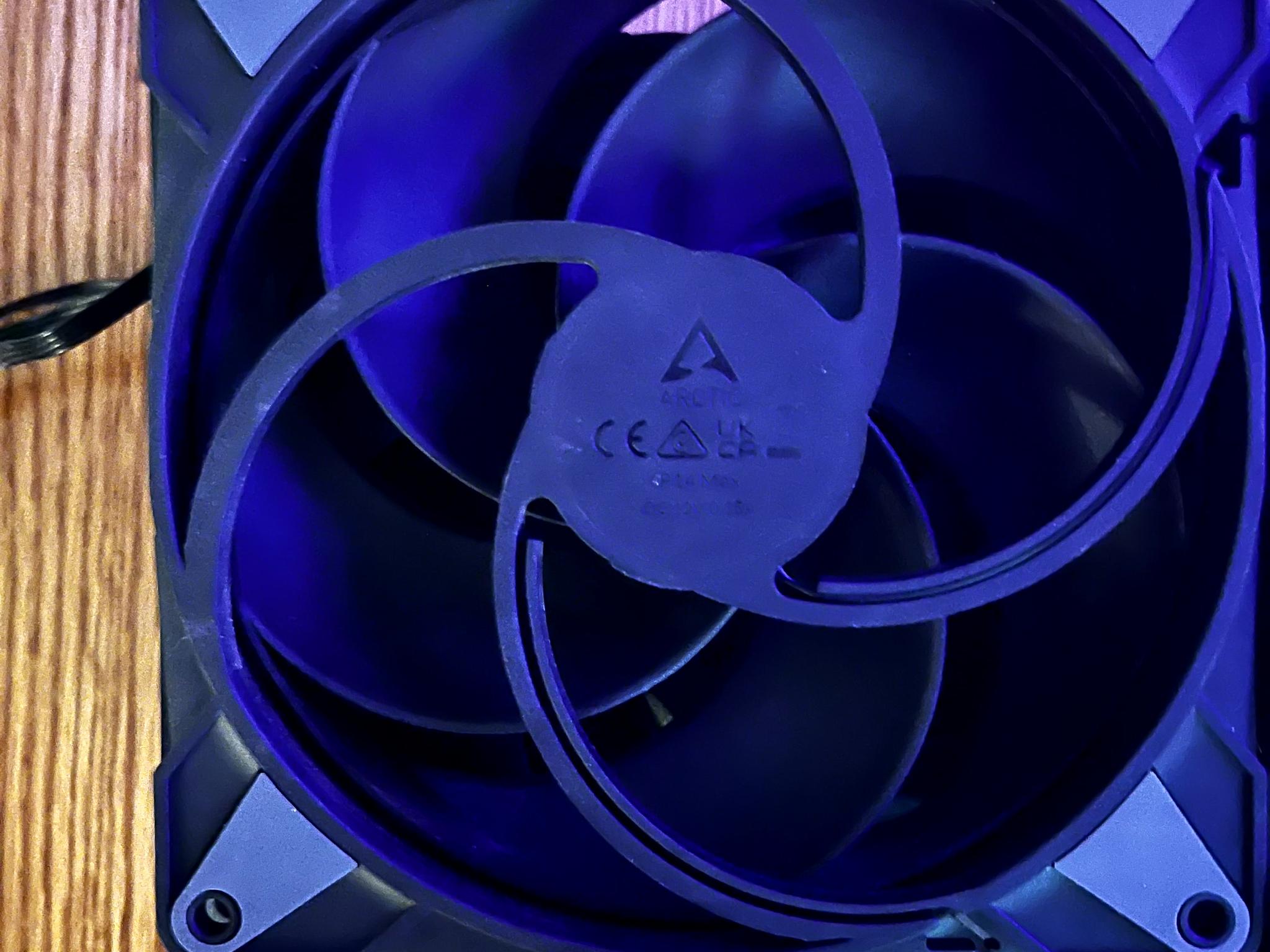 Arctic P14 MAX - 140mm non-ARGB high performance fans