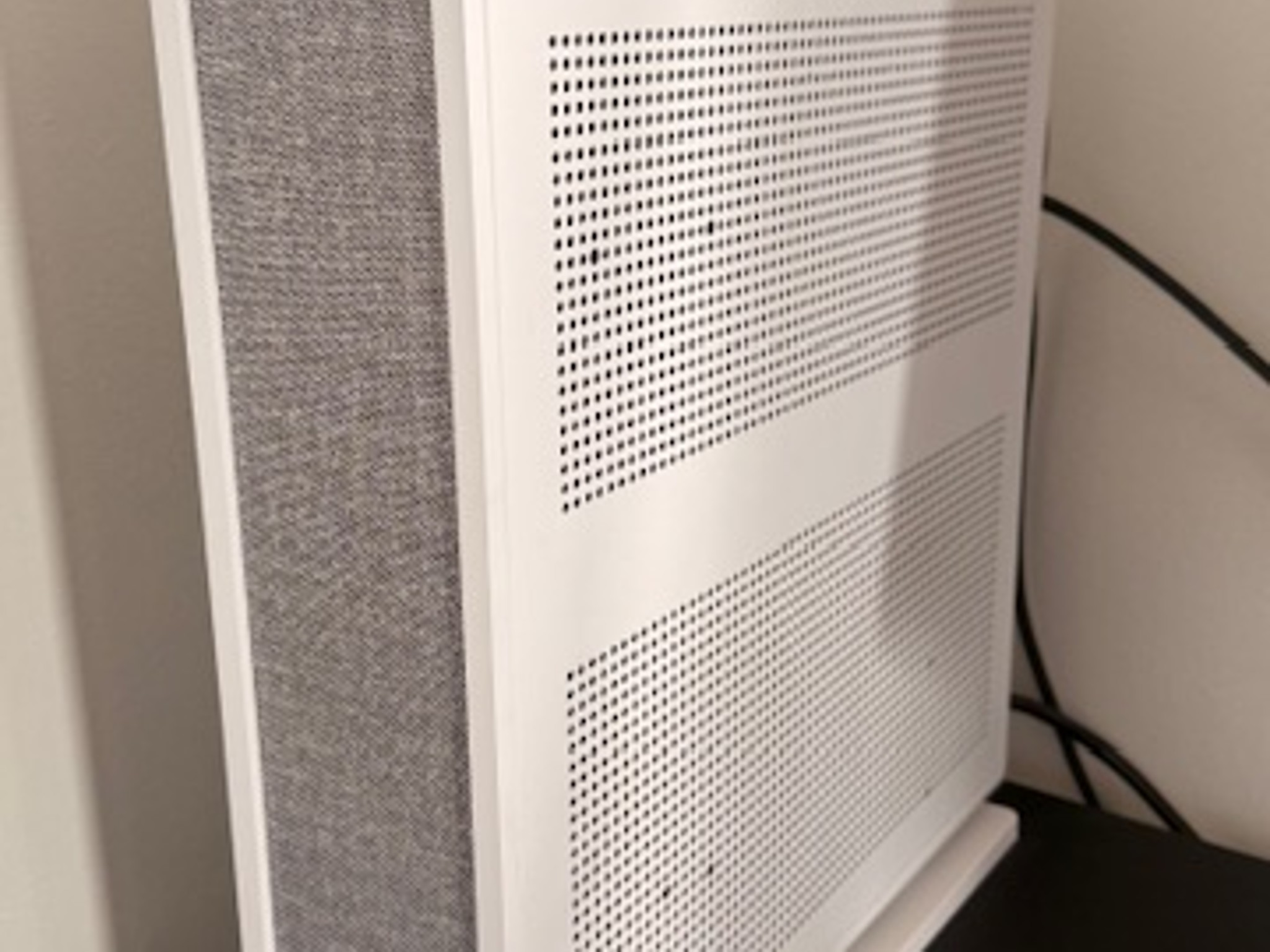 Small Form Factor Gaming PC! AMD Ryzen 7 7700X and AMD Radeon RX 6750 XT with 32 GB of DDR5 RAM!