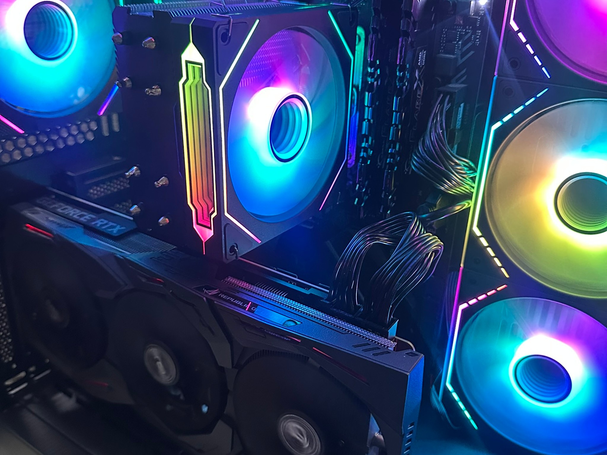 i7-8700K / ASUS Strix RTX 2070 / 512G NVME / 16GB RAM