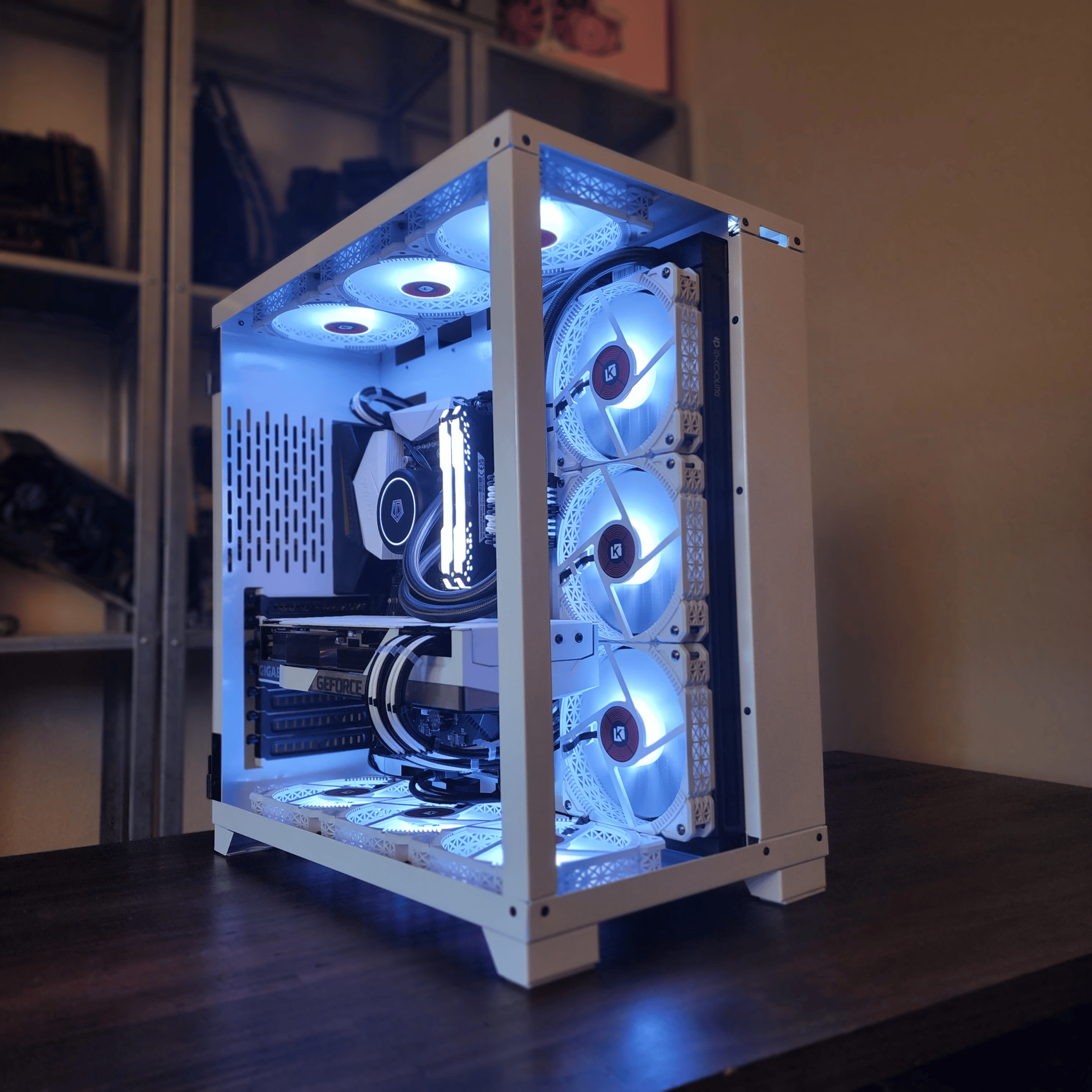AMD Ryzen 9 5900X // Gigabyte Eagle GeForce RTX 3090 24GB // Corsair Vengeance RGB Pro 32GB 3200MHz
