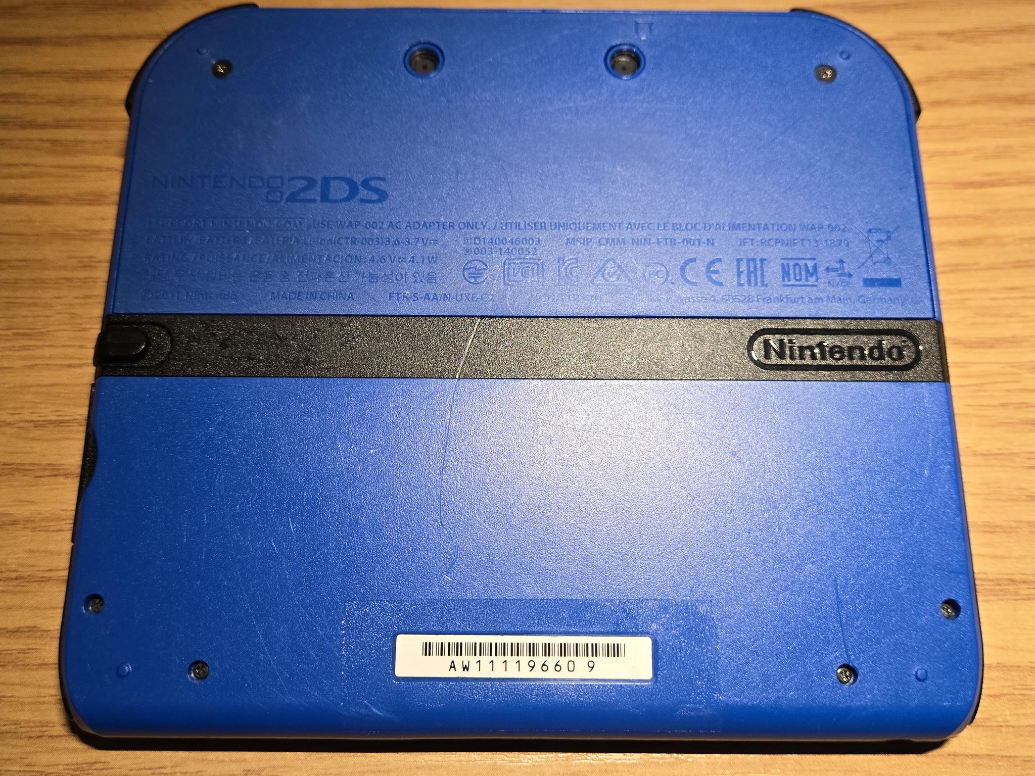 CUSTOM REFURBISHED Nintendo 2DS Blue/Black Handheld Console