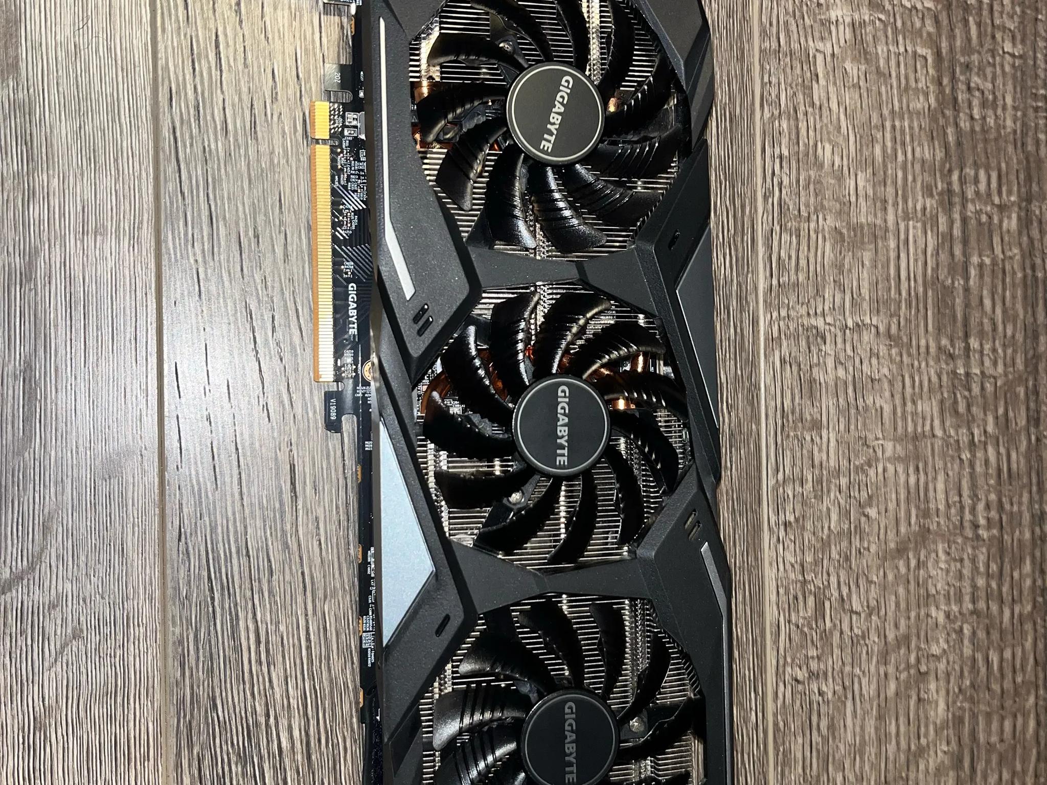 Used Gigabyte Radeon RX 5600 XT Gaming OC 6G Graphics Card
