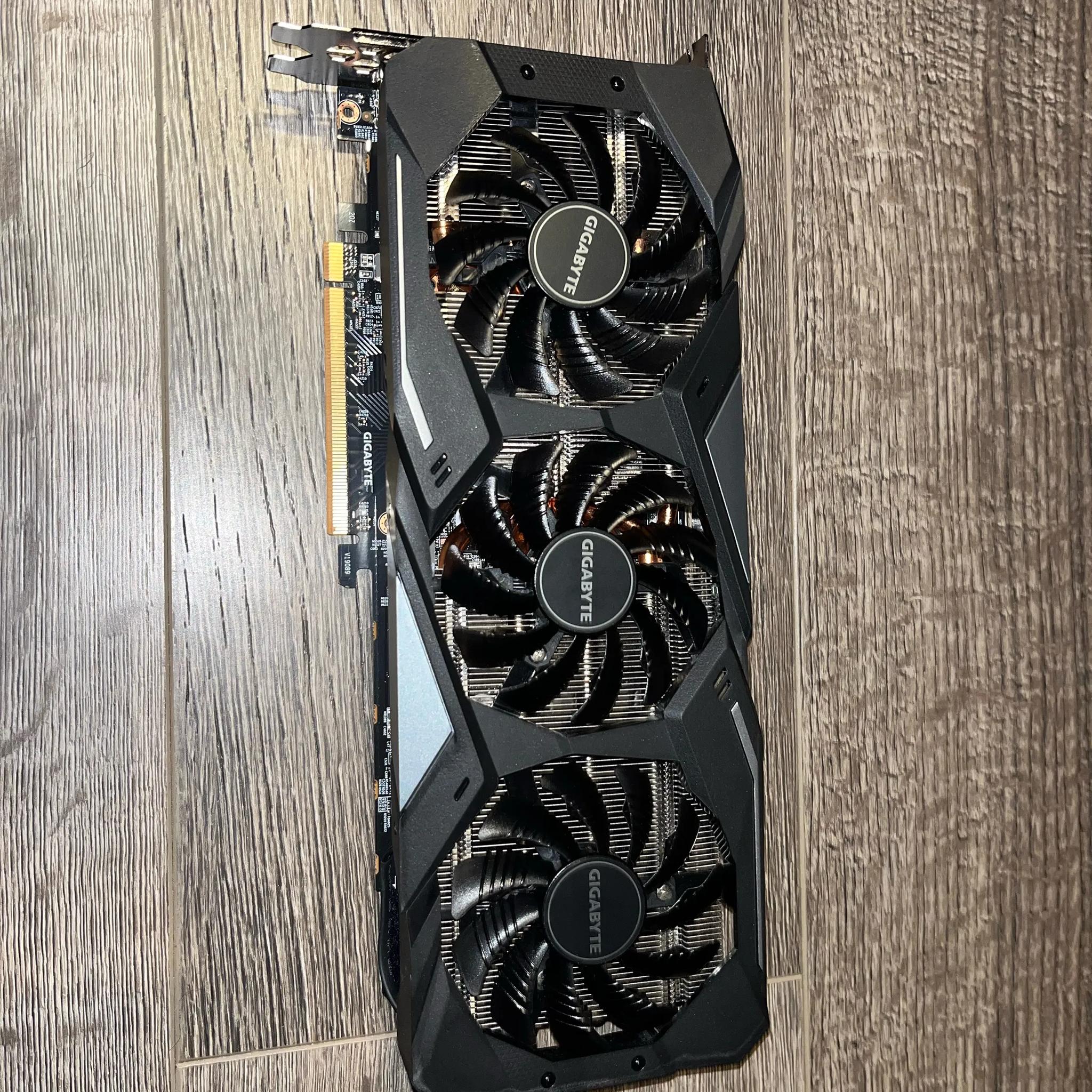 Used Gigabyte Radeon RX 5600 XT Gaming OC 6G Graphics Card