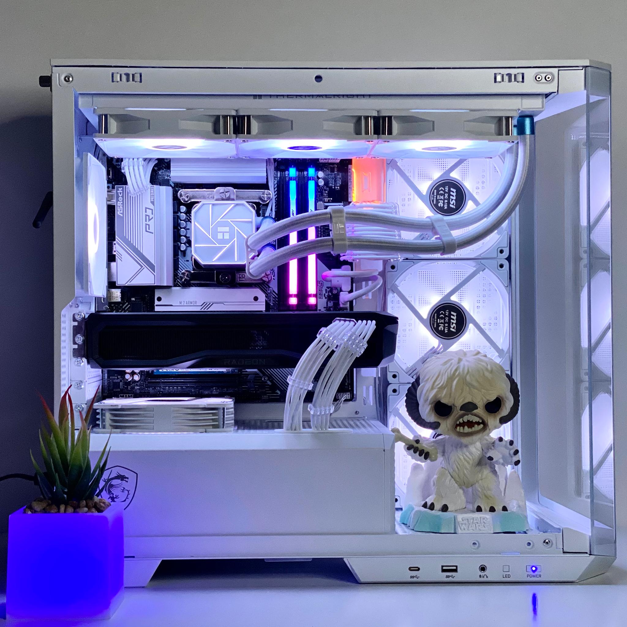 ❄️🥶-I7-Liquid-Cooled Pro Gaming Beast⚪️RX 7900XT 20GB ⚪️32GB RAM⚪️2TB NVMe M.2⚪️ Windows 11 Pro