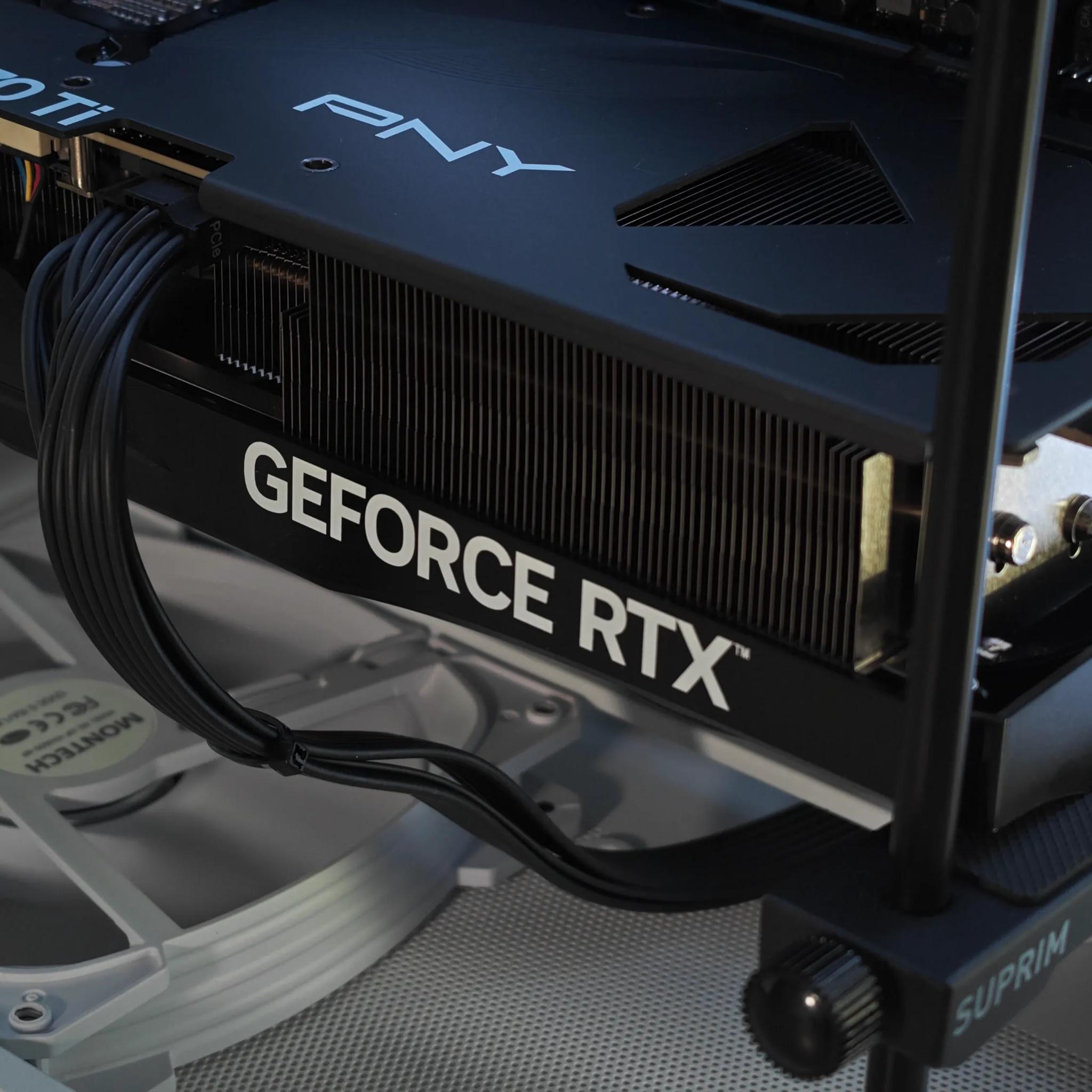 *SALE* RTX 5070 Ti 16GB, Ryzen 7 7800X3D, 1TB NVMe, 32GB DDR5, 2.1" LCD | 4K/1440P Custom Gaming PC