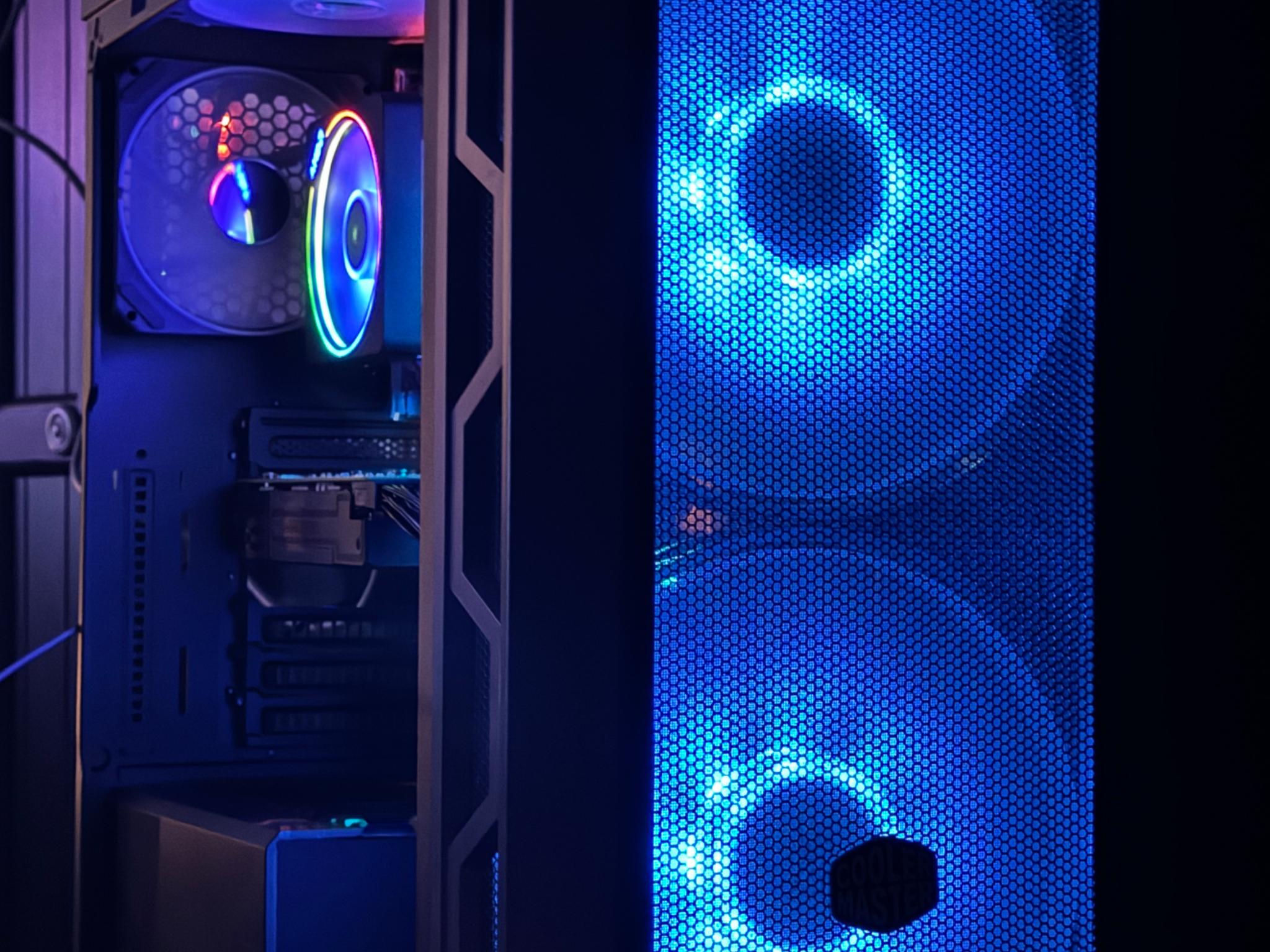 MID RANGE PC RYZEN 7 (GTX 1660 EQUIVALENT) GAMING PC