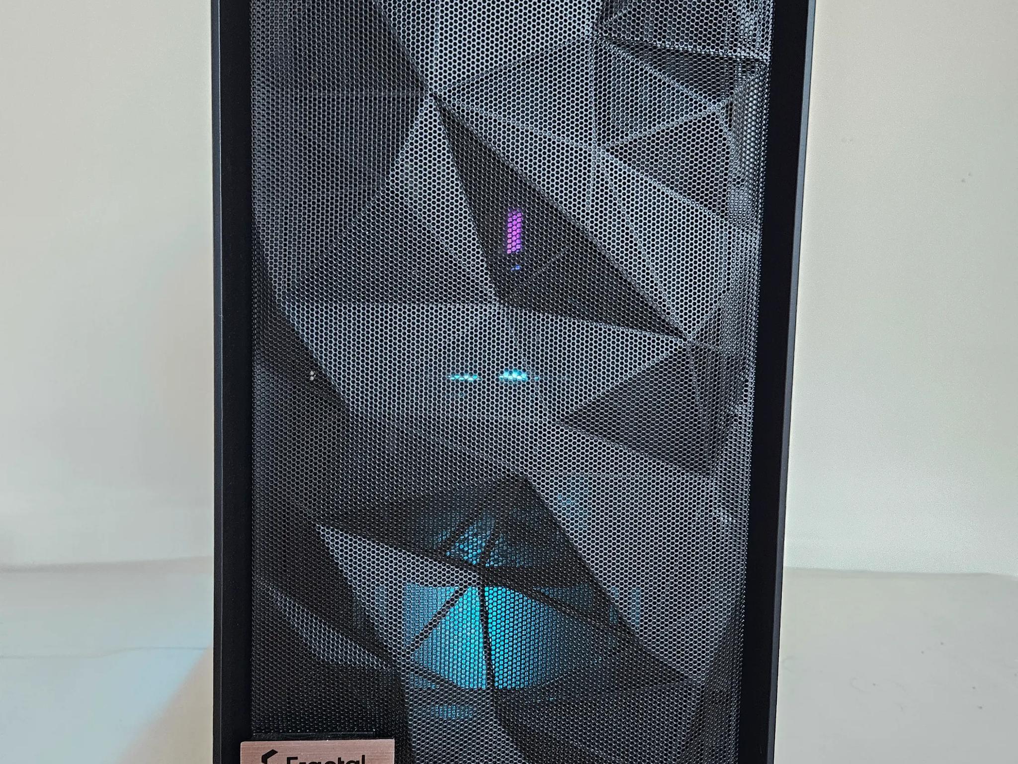 High End Gaming PC Ryzen 7 7800X3D RX 7900 XTX 32GB RAM 1TB SSD WIFI
