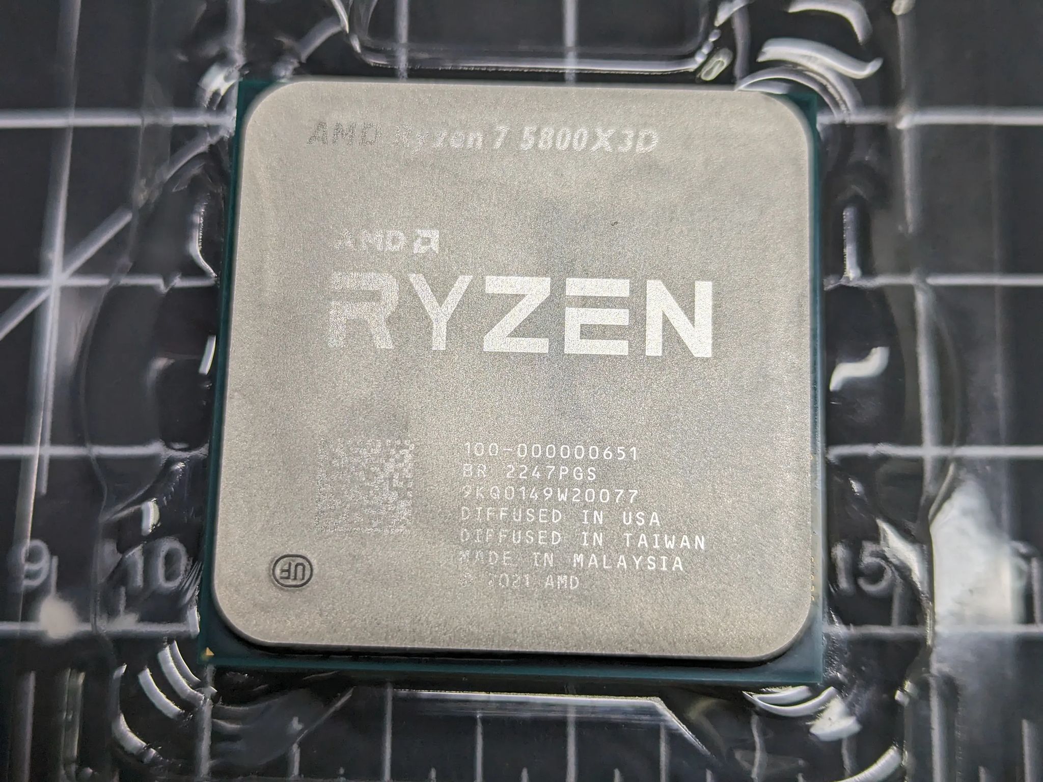 Gently Used AMD Ryzen 7 5800X3D 8-core, 16-Thread Desktop Processor with AMD 3D V-Cache Technology