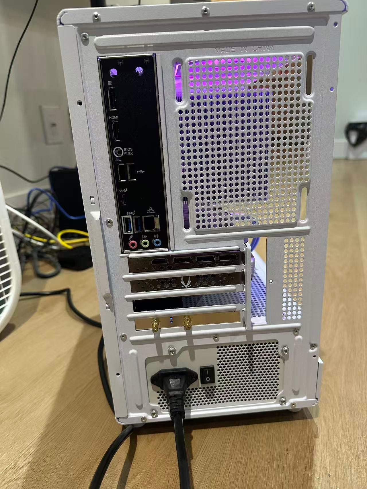 GeForce RTX 4060 Ti Custom Gaming PC - Ryzen 5 8400F Corsair 32GB ddr5