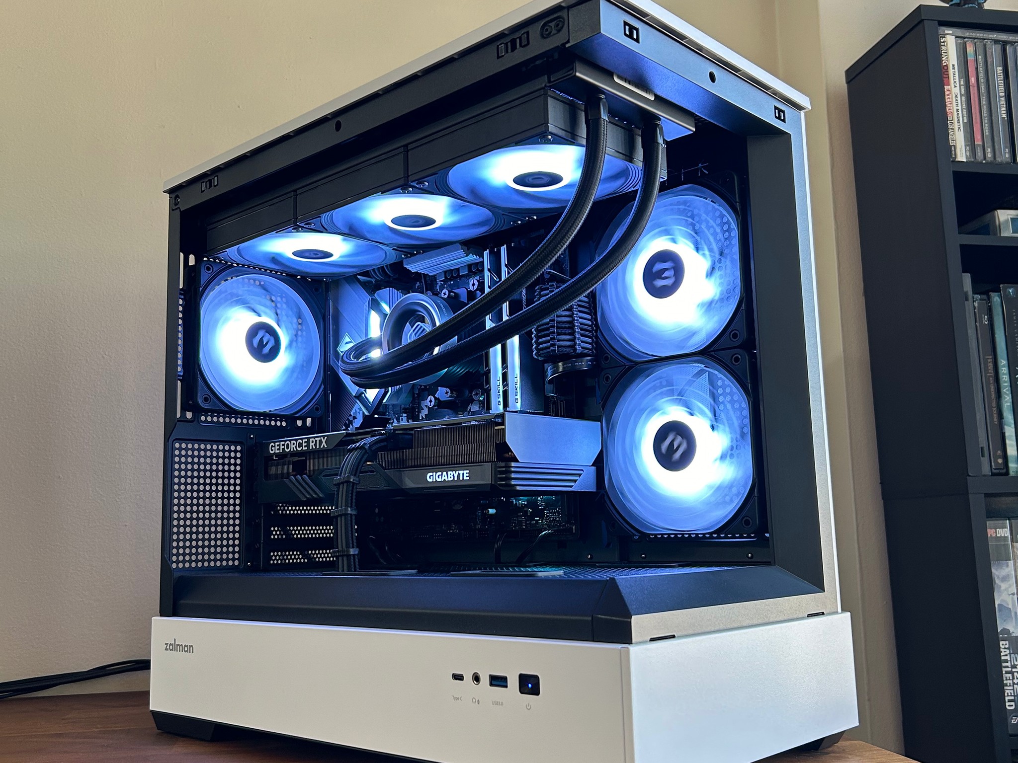 RTX 4060ti 16GB | Ryzen 5 5600 | 32GB DDR4 | WI-FI | The Mini-Legend