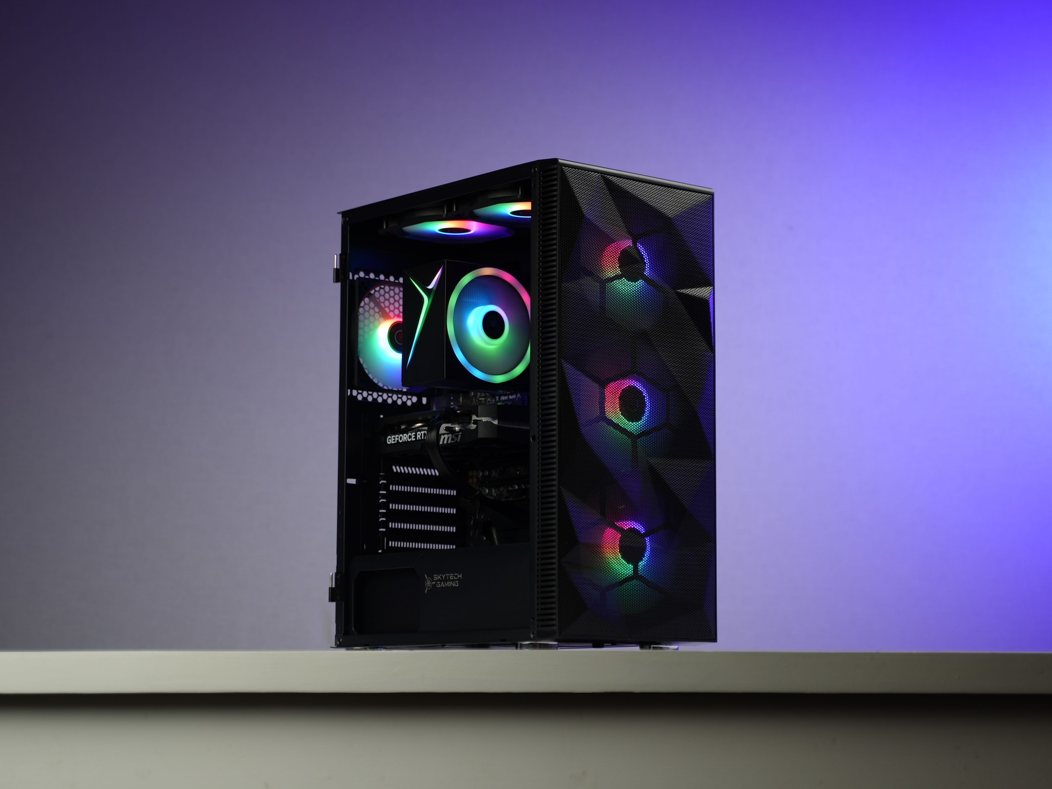RF-02 / RTX 5060 Ryzen 5 5600X 16GB 1TB Windows 11 Gaming PC