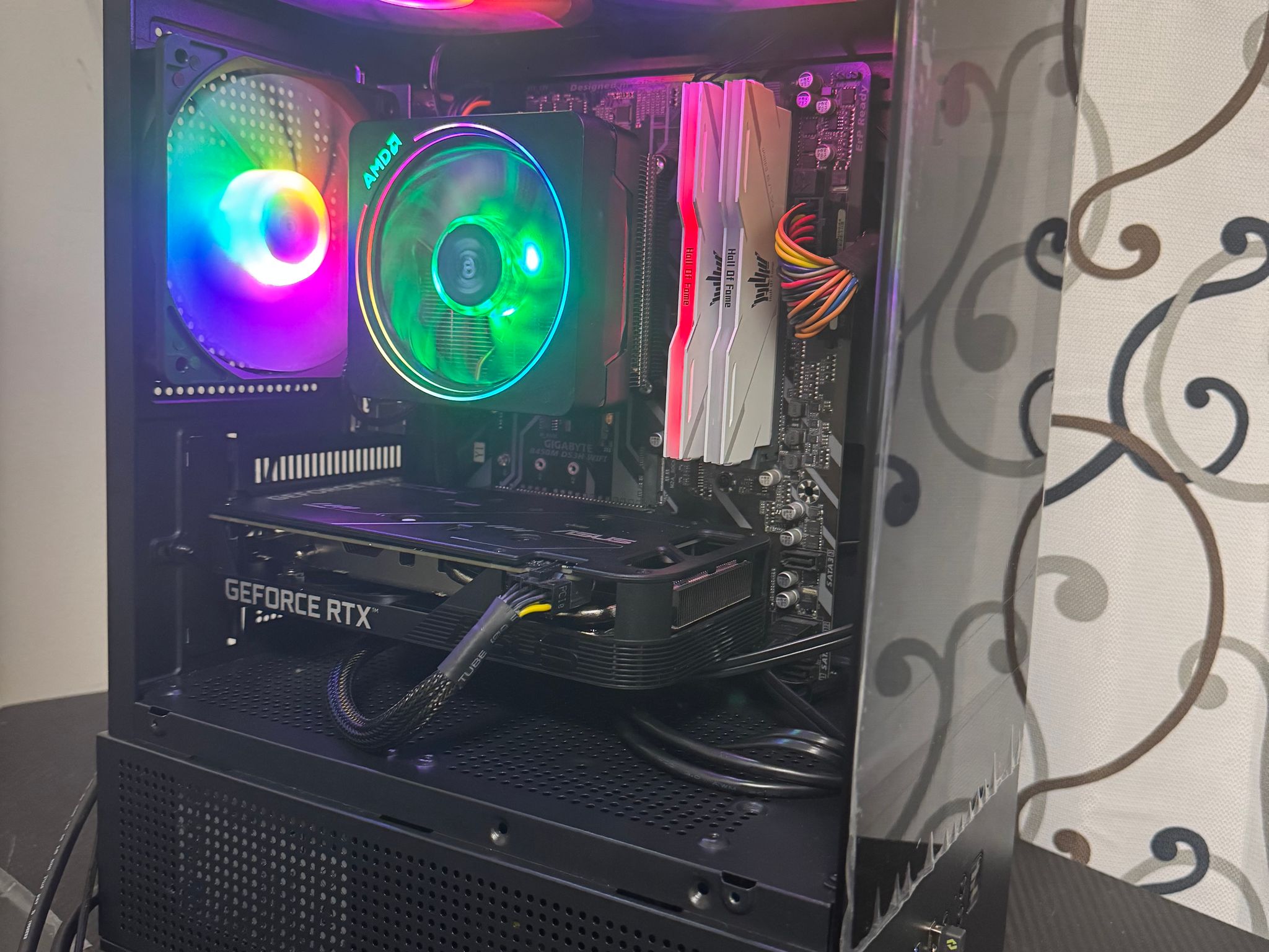 GeForce RTX 4060 Custom Gaming PC - Ryzen 5 5500, 1TB SSD
