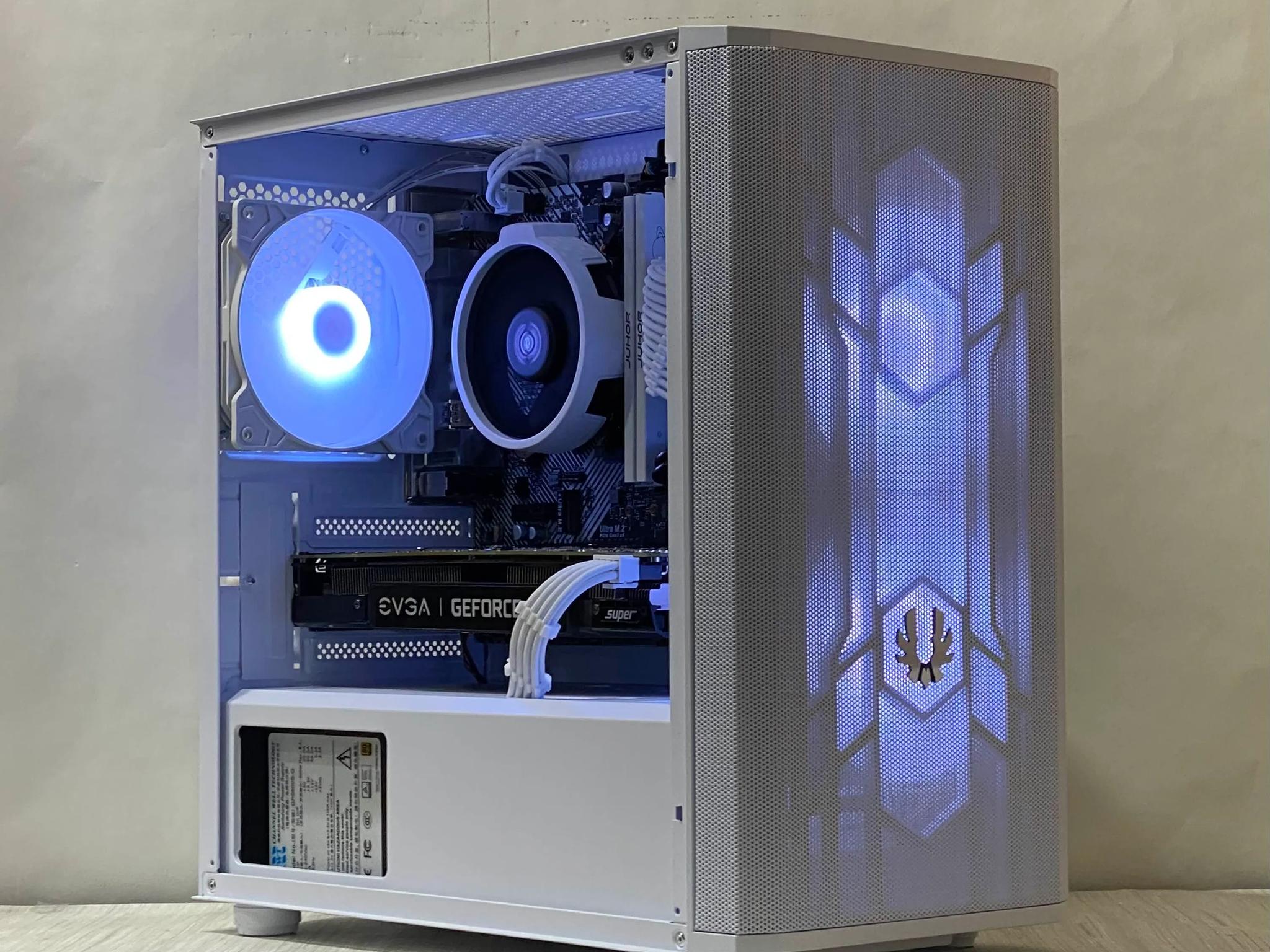 RTX 2060 Super, Ryzen 5 5600, 16GB DDR4, 512GB NVMe SSD, WiFi - Gaming PC