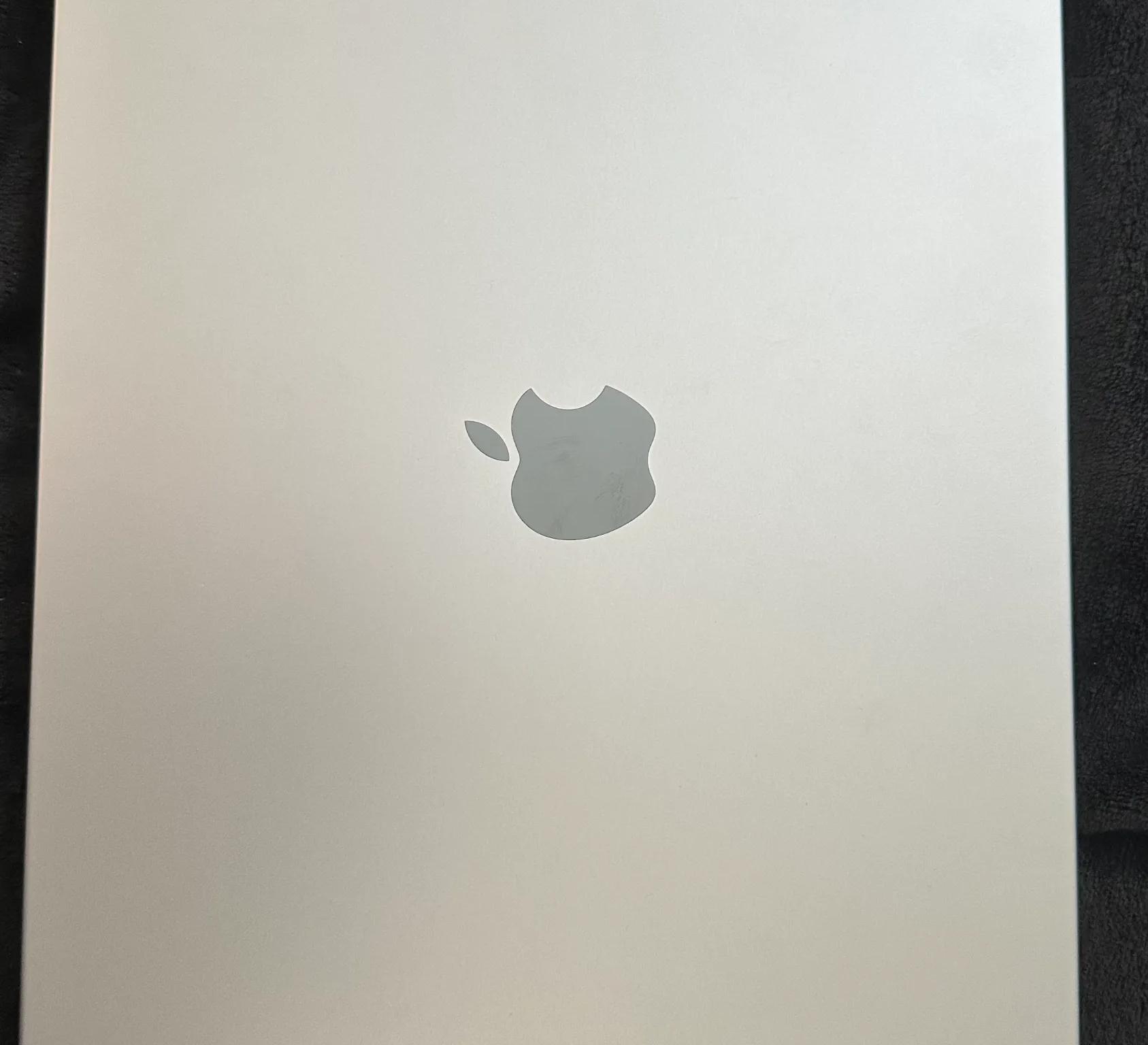 Like New! Macbook Pro 16" 2021