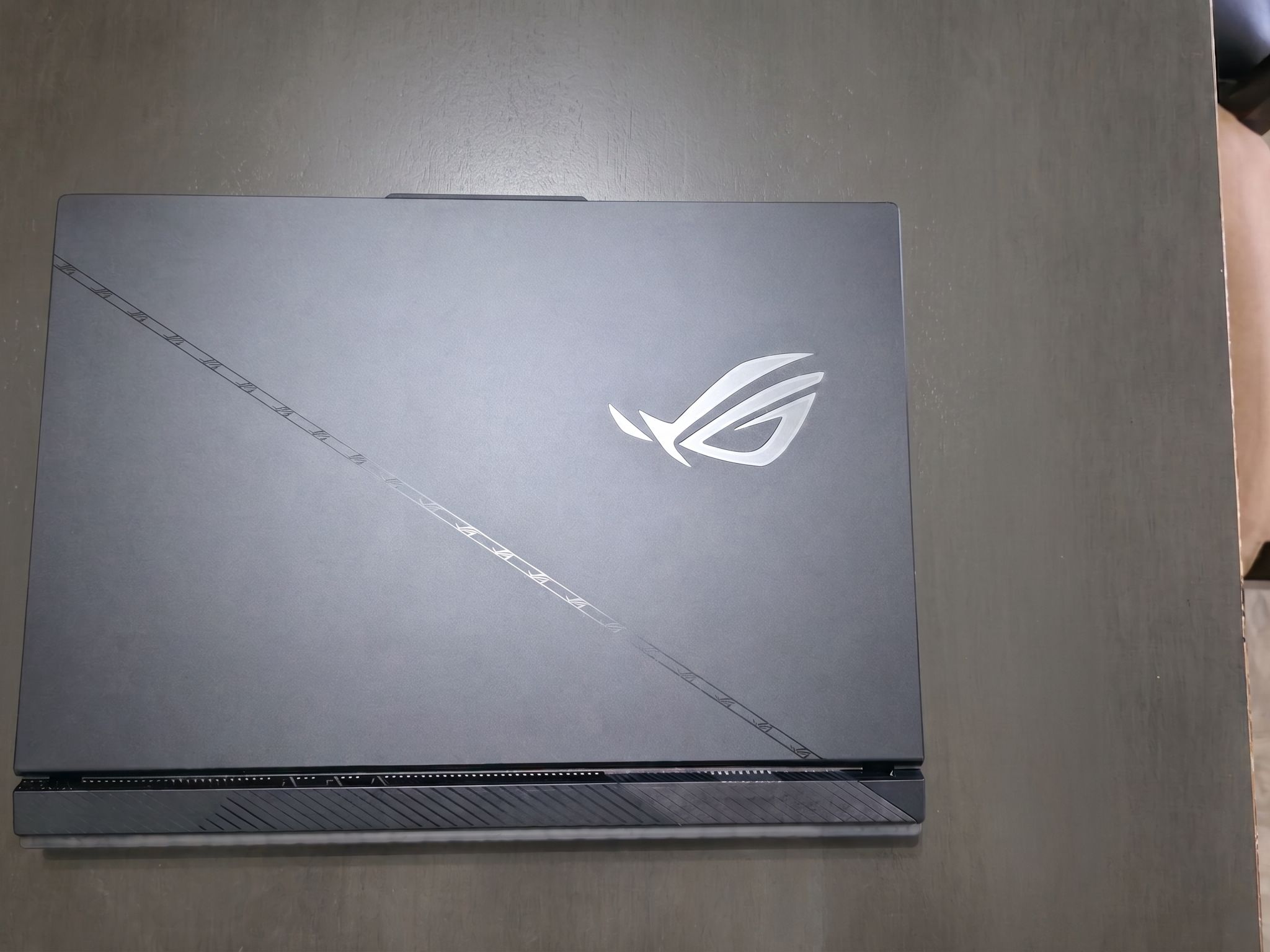 ROG SCAR Strix 16 - 2023 - RTX 4080 | 240HZ | MiniLED | i9-13980HX | 64 GB RAM @ 5600