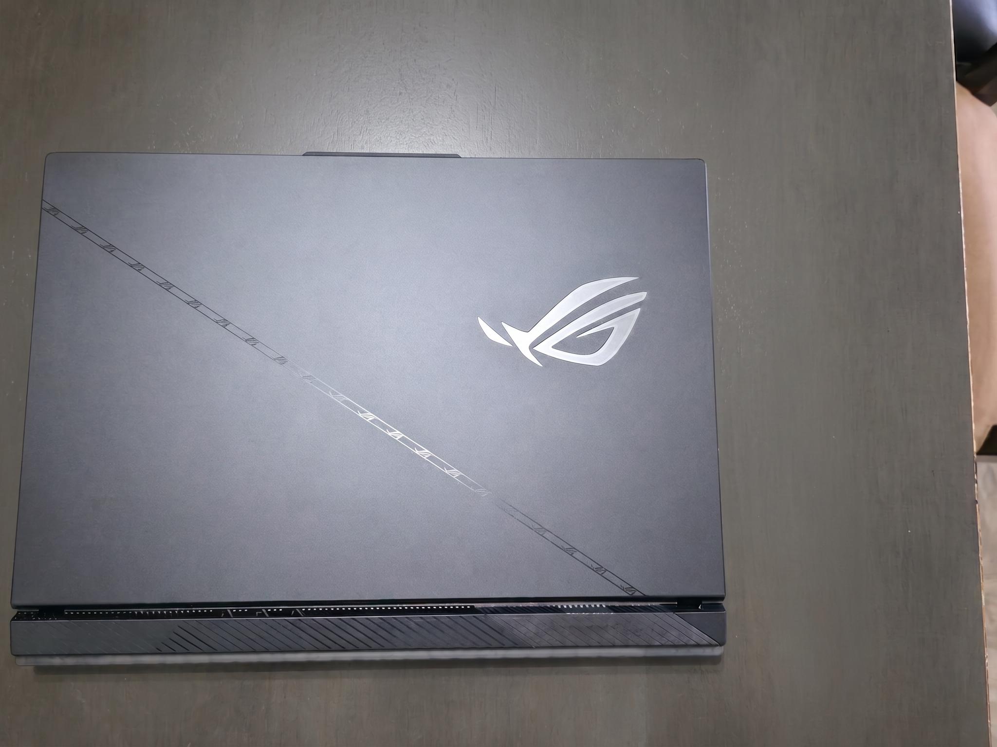 ROG SCAR Strix 16 - 2023 - RTX 4080 | 240HZ | MiniLED | i9-13980HX | 64 GB RAM @ 5600