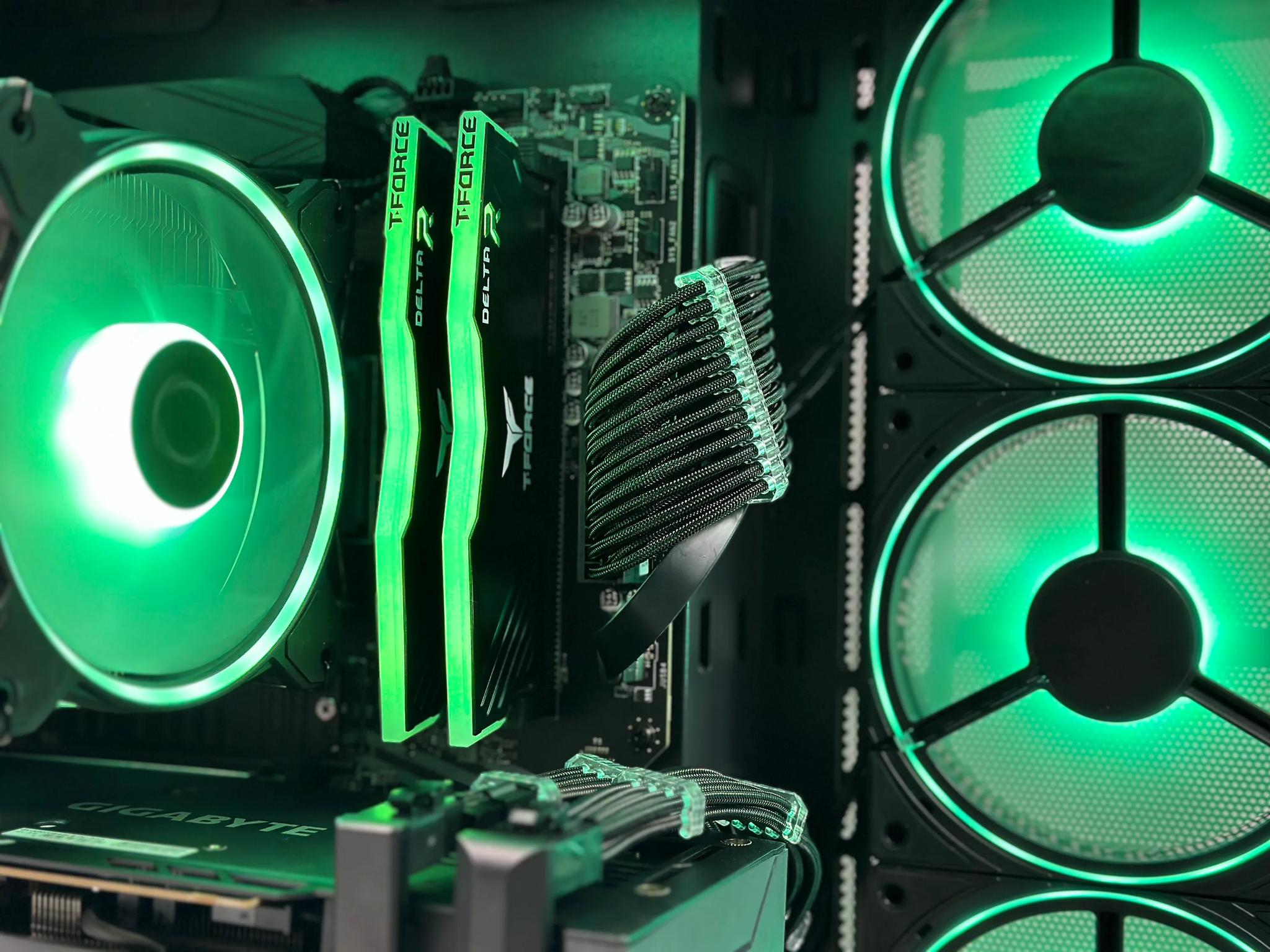 💚✳️Green Star Gaming PC❇️Nvidia RTX 3070 8GB❇️Ryzen 7 5700X 8 core❇️32GB DDR4❇️1TB SSD