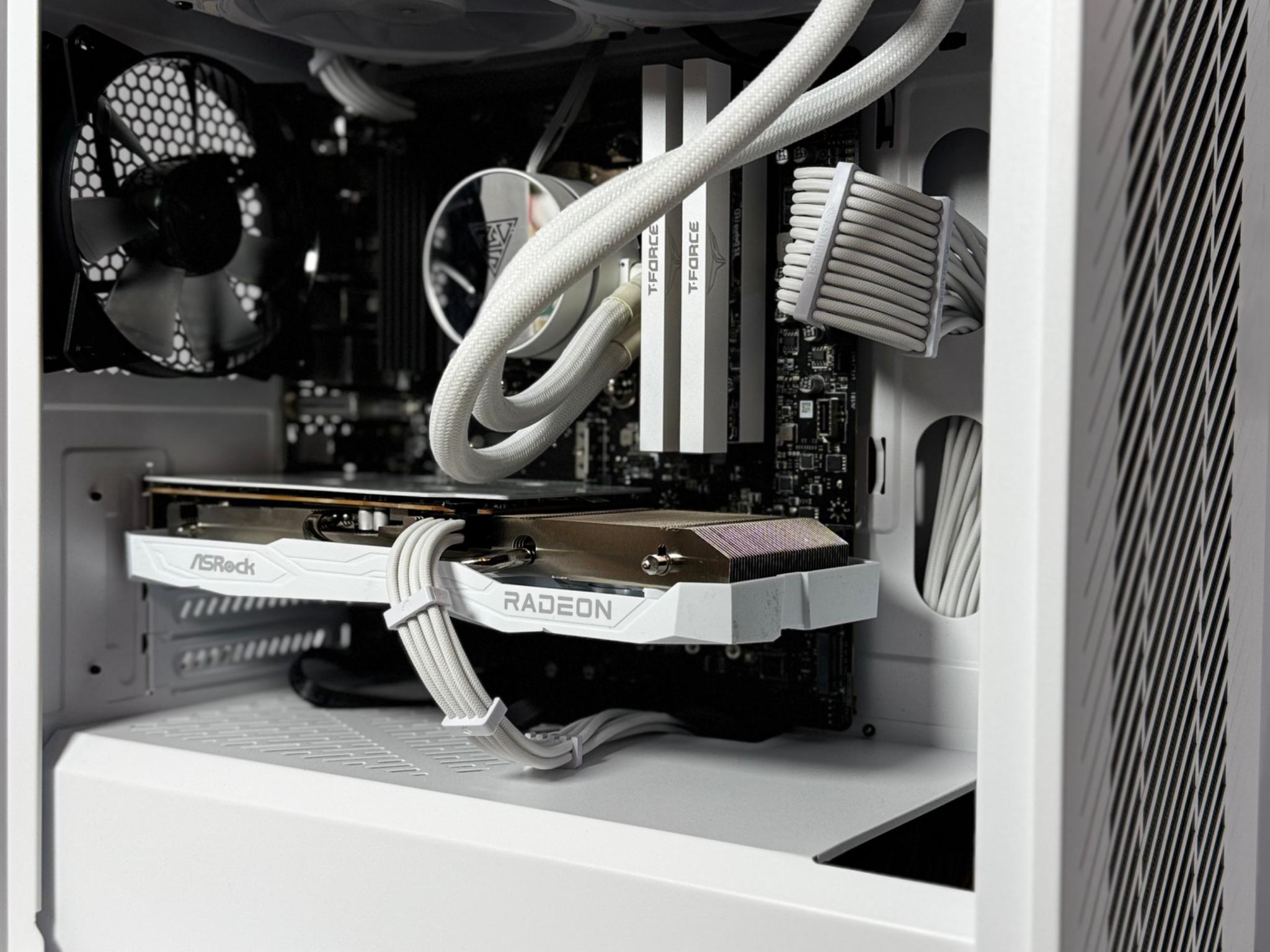🥛OREO BEAST⚫ R5 5500 | RX 6600 | 1TB SSD | WIN 11 | BT/WIFI