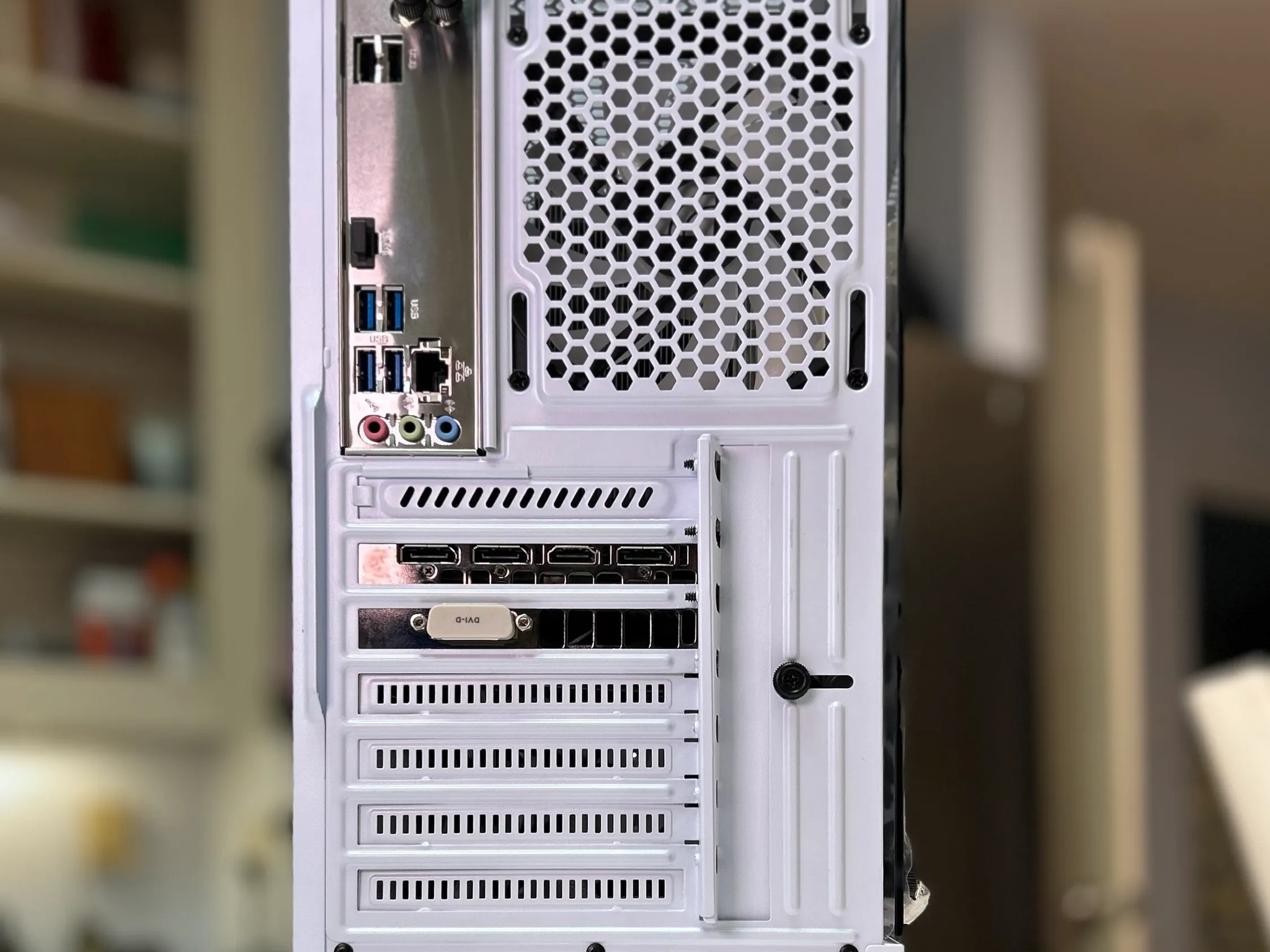 Best Value Gaming PC! 1080Ti | Ryzen 2600 | 16GB RAM | 500GB SSD | Win 11 Pro