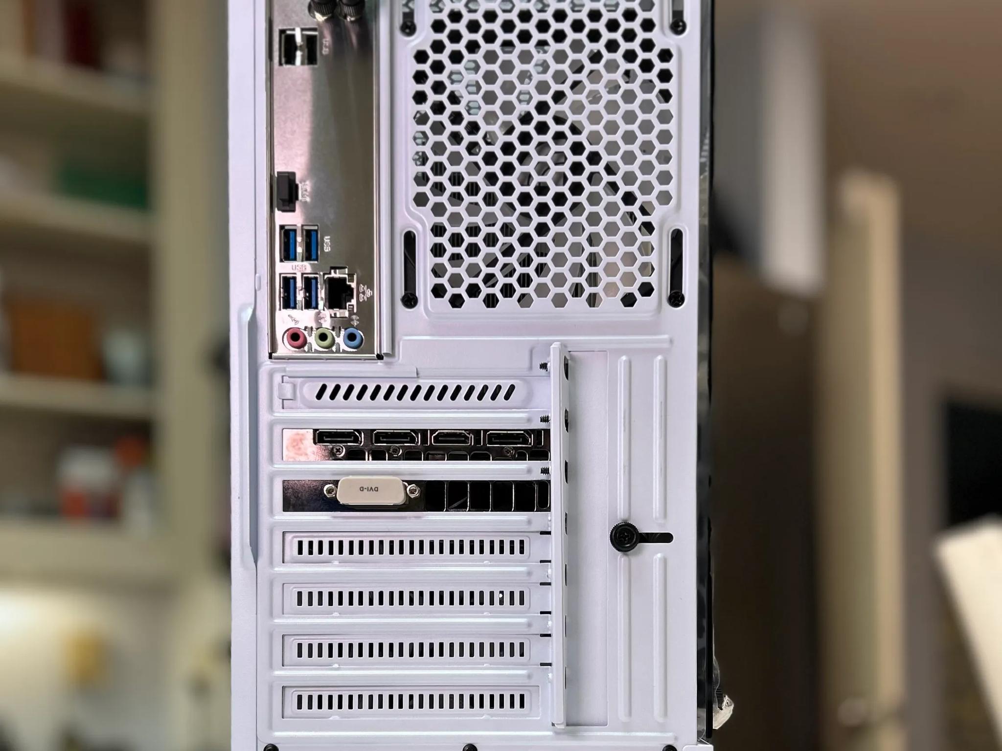 Best Value Gaming PC! 1080Ti | Ryzen 2600 | 16GB RAM | 500GB SSD | Win 11 Pro