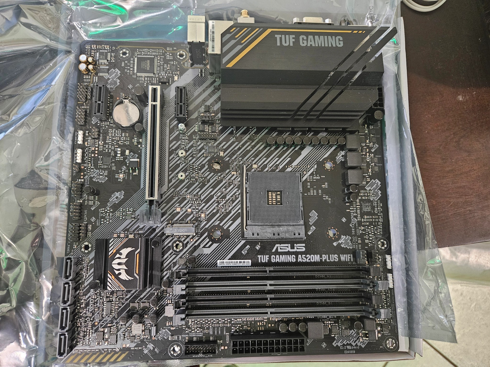 Ryzen 7 5700x, Vengeance LPX 16GB (2x8GB), ASUS A520M-Plus Wi-Fi | No Retention Frame Or Screws