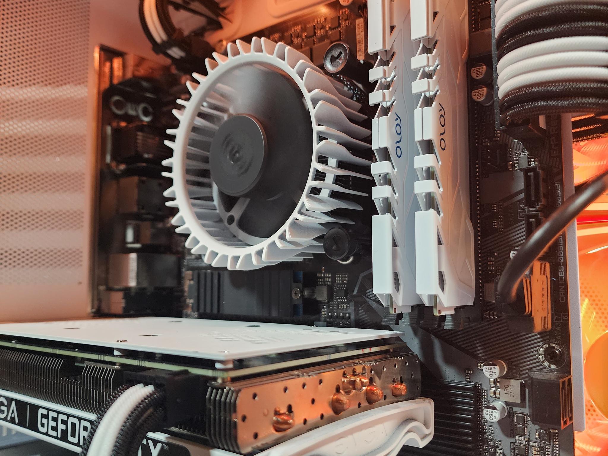 🤍💛🤍 Intel Core i3 12100F // EVGA GeForce RTX 3060 Ti 8GB // OLOy 16GB 3200MHz