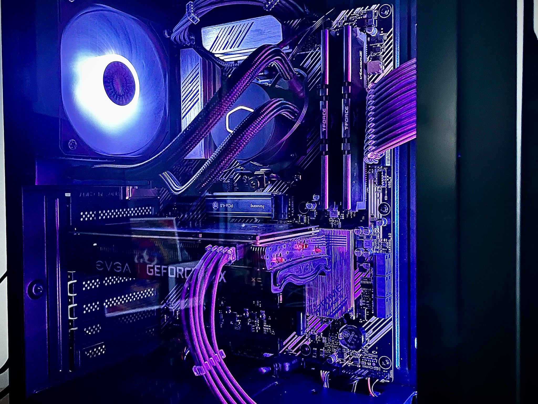 Mid - High End - EVGA 3060 XC- Ryzen 5600x - 1TB Nvme - 16gb DDR4 - AIO Cooler