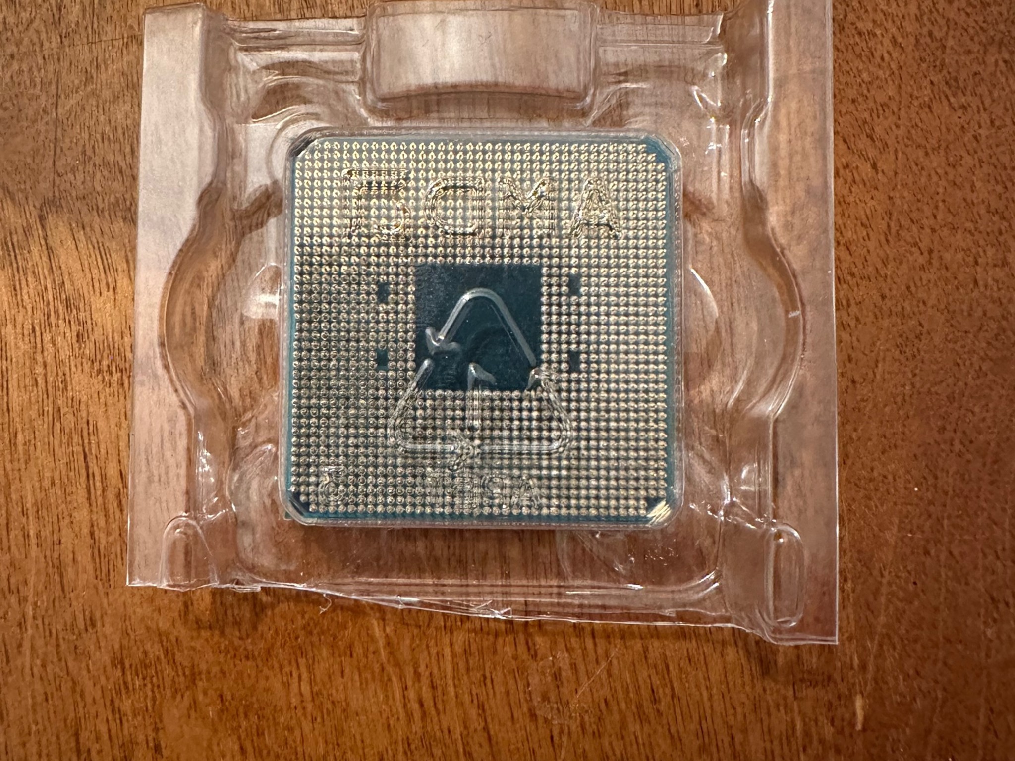 Ryzen 7 2700x w/ Wraith Stealth Cooler.