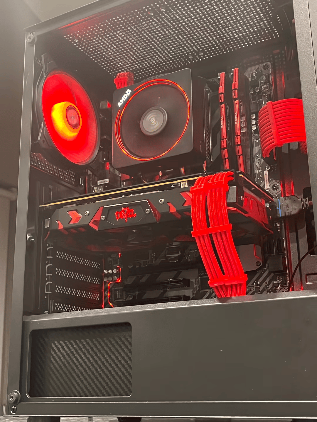 "Red Devil" Ryzen 5 1600X + RX 580 8GB Custom PC
