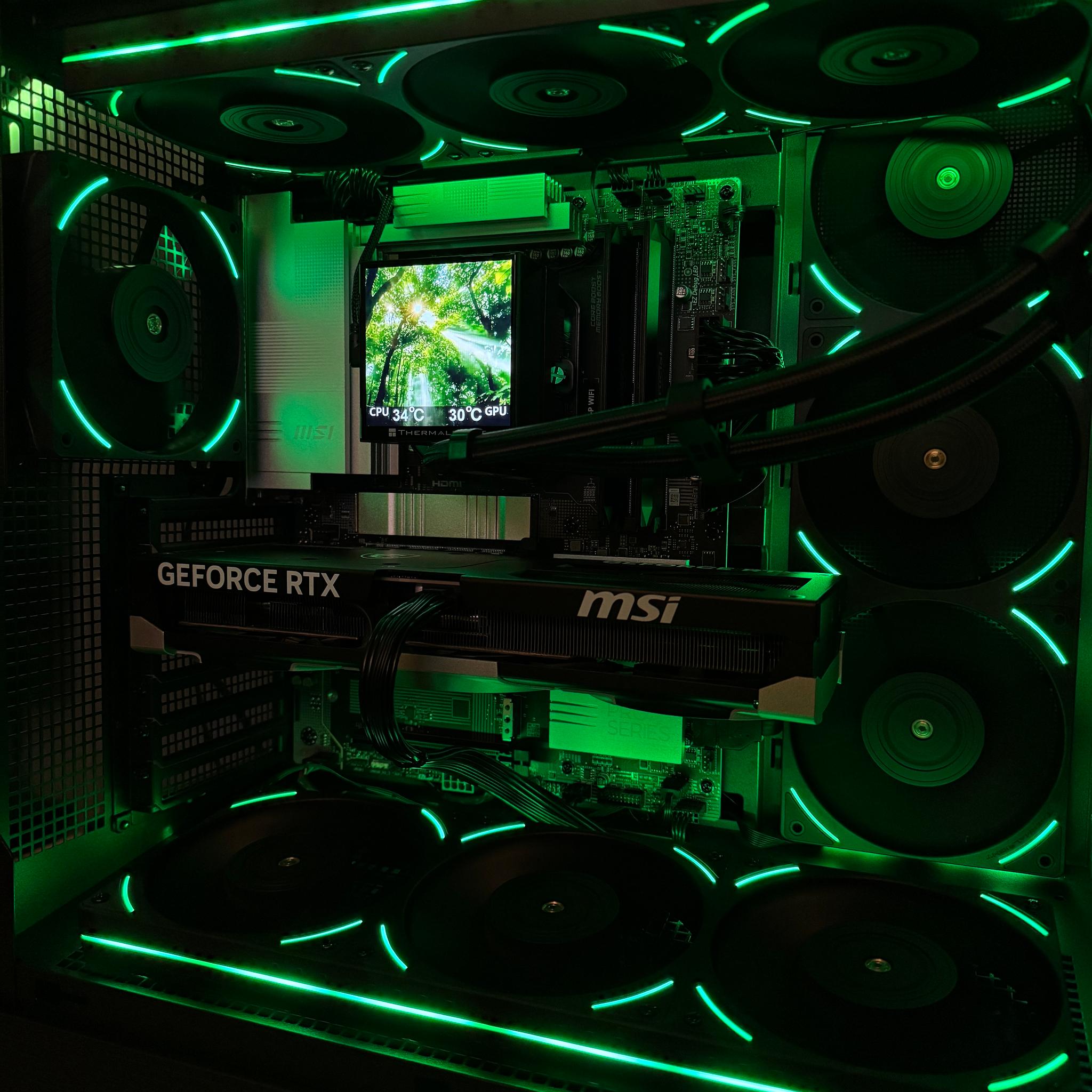 👨‍🚀Gaming PC | Ryzen 9900X, RTX 5070 Ti, 32GB DDR5 6000, 2TB Gen4 SSD, 1000W Thermaltake