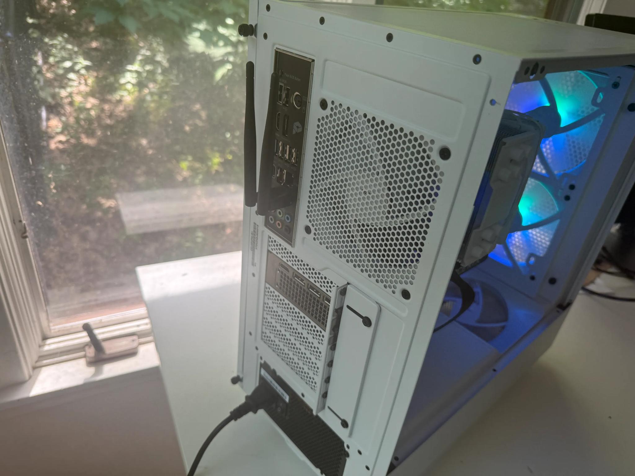 RTX 4060TI 16GB / Intel I7 12th Gen | 32GB Ram | WIFI | 1TB SSD | Windows 11 Activated