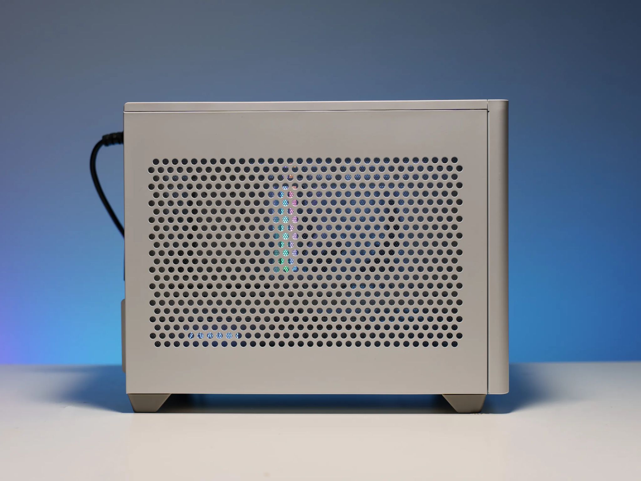 All White Mini-ITX Gaming PC | AMD Ryzen 7 5700x | RTX 3070 | 16GB DDR4 | 1TB M.2 | ARGB
