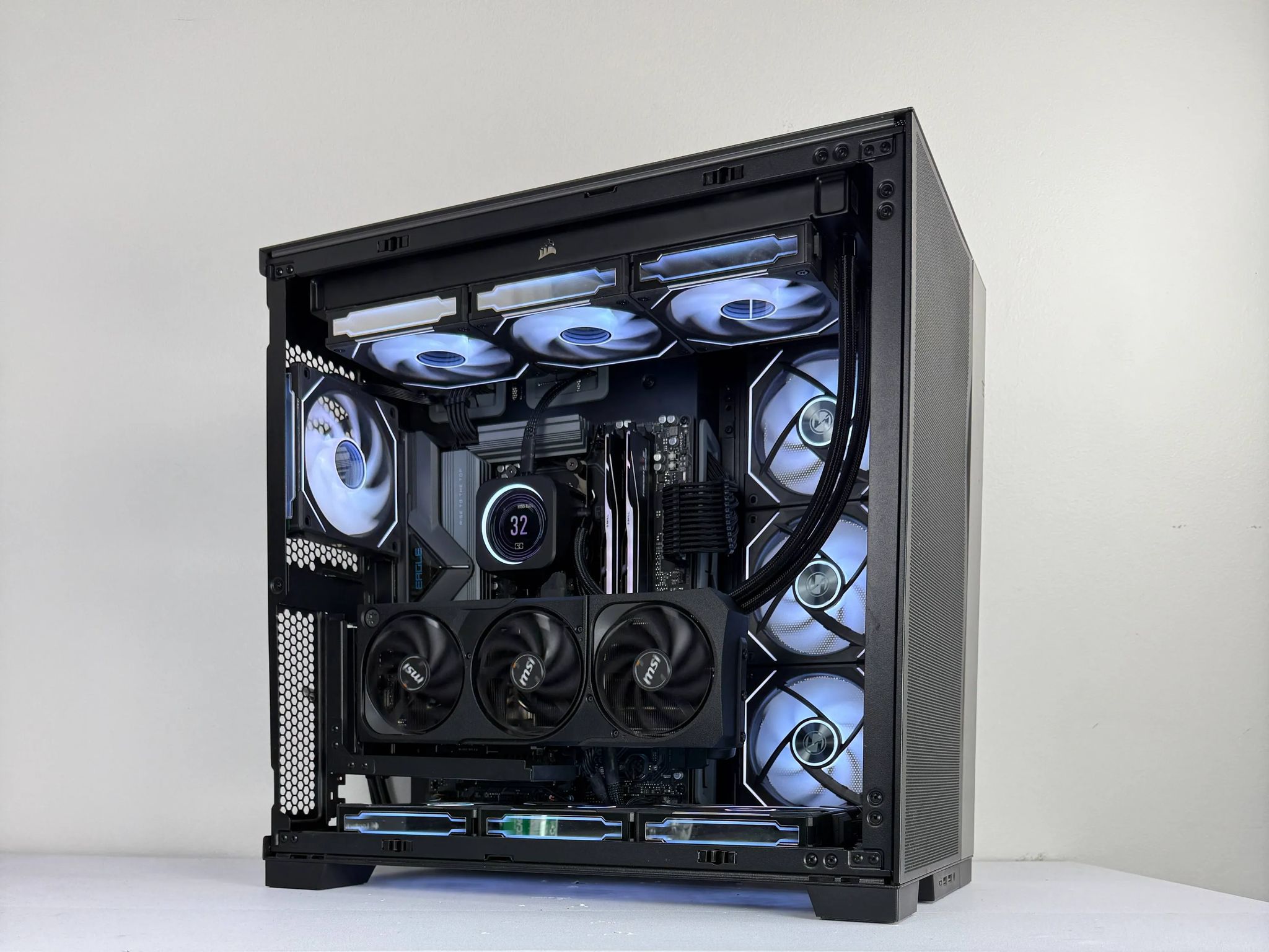🧊ICEVEIL🧊    | 4k Streaming PC | Ryzen 7 9800X3D | MSI RTX 5070 Ti | 64GB DDR5 6000MHz