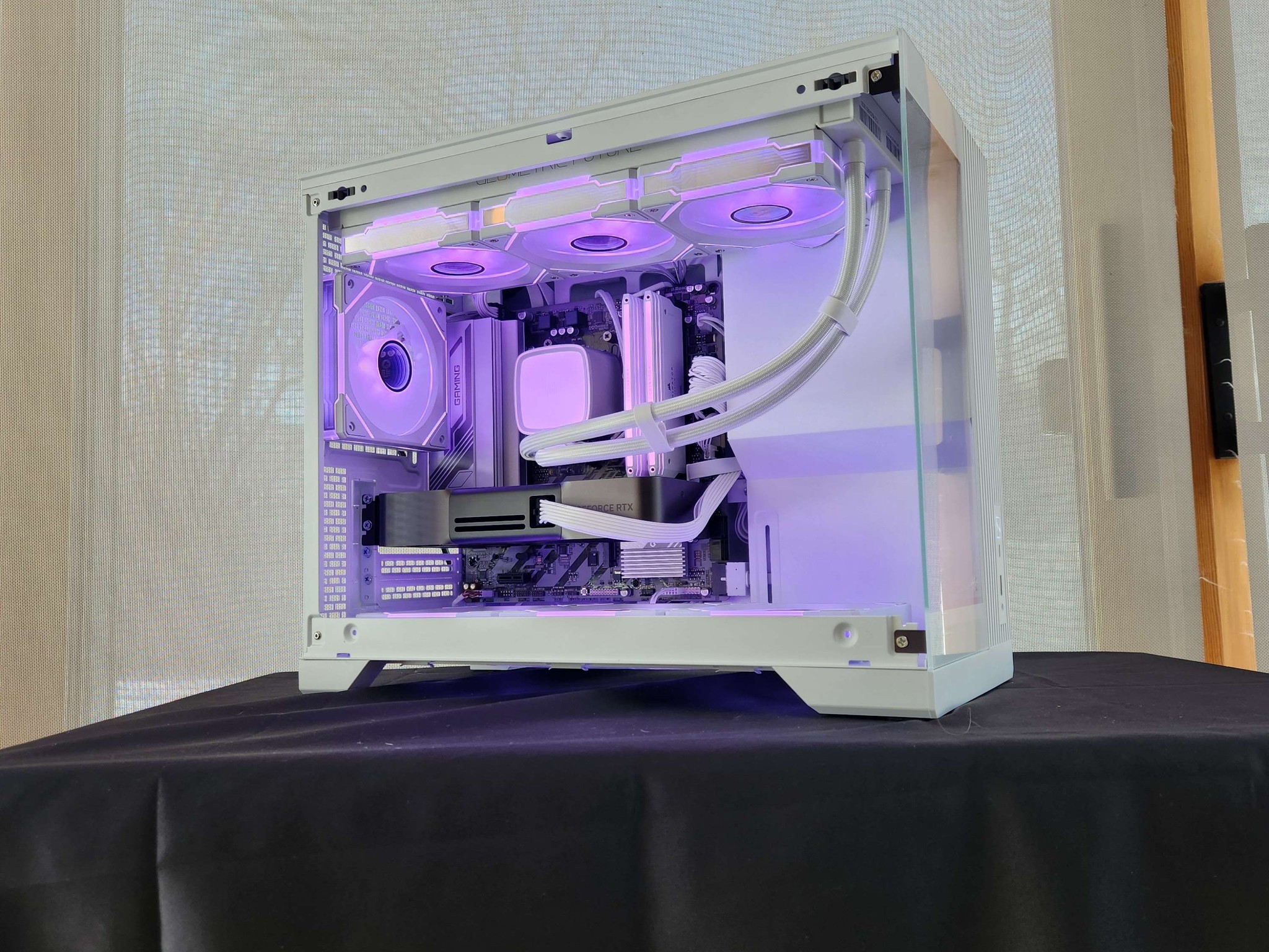 🍀RTX 5070 | Ryzen 7 7700X | 32GB DDR5 | 2TB NVMe | WiFi | Windows 11