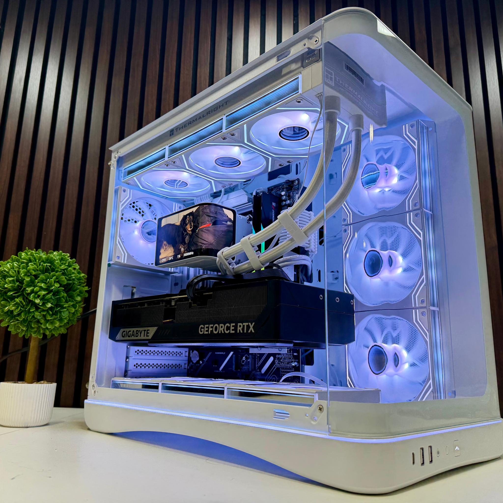 RTX 5090 | Ryzen 9950X3D | 64GB DDR5 | 4TB M.2 | 1200 Watt Gold PSU | LCD AIO