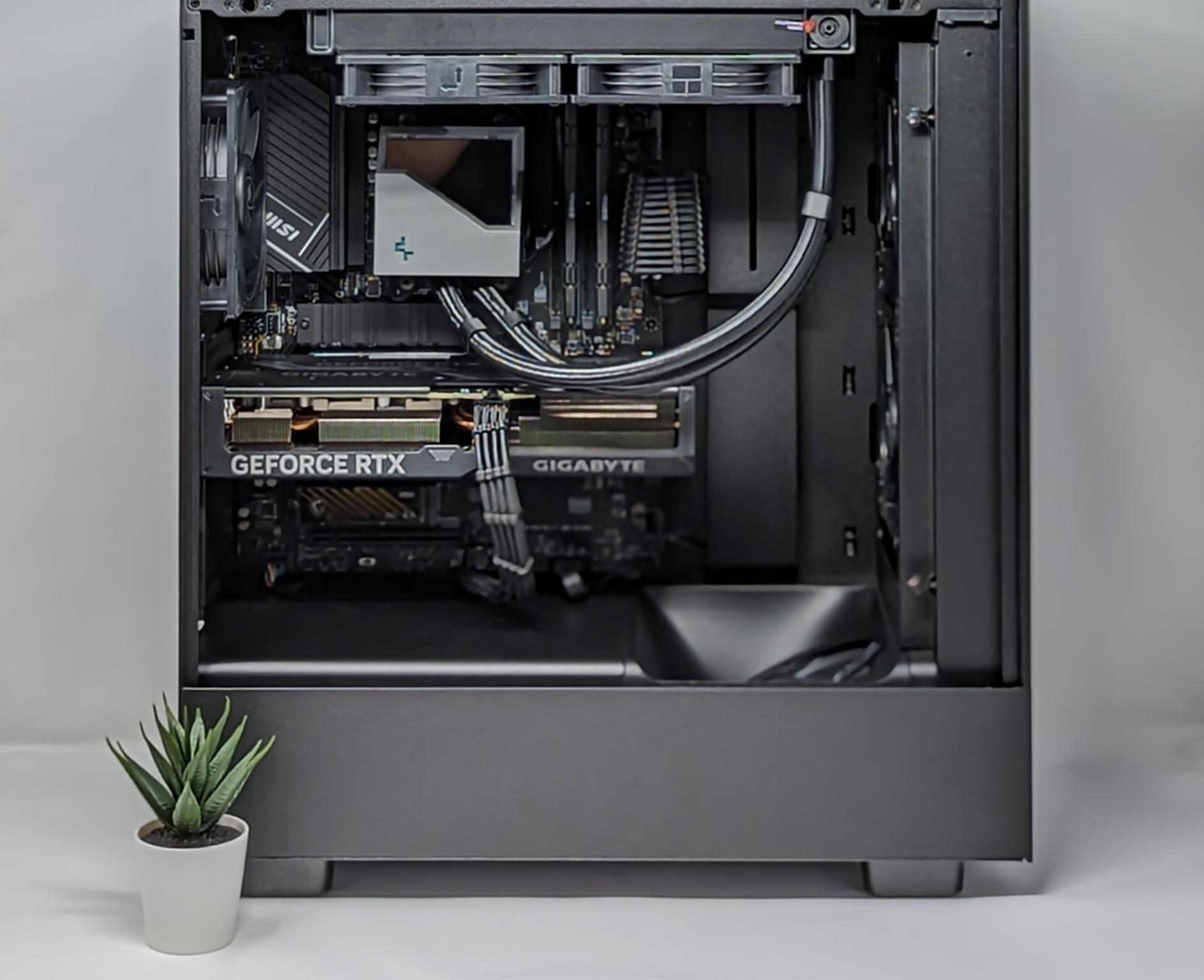 Elegant Flow | Nvidia RTX 4070 | Ryzen 7 7700X | 32gb RAM | Samsung 990 Pro 1TB Gen 4 NVMe SSD