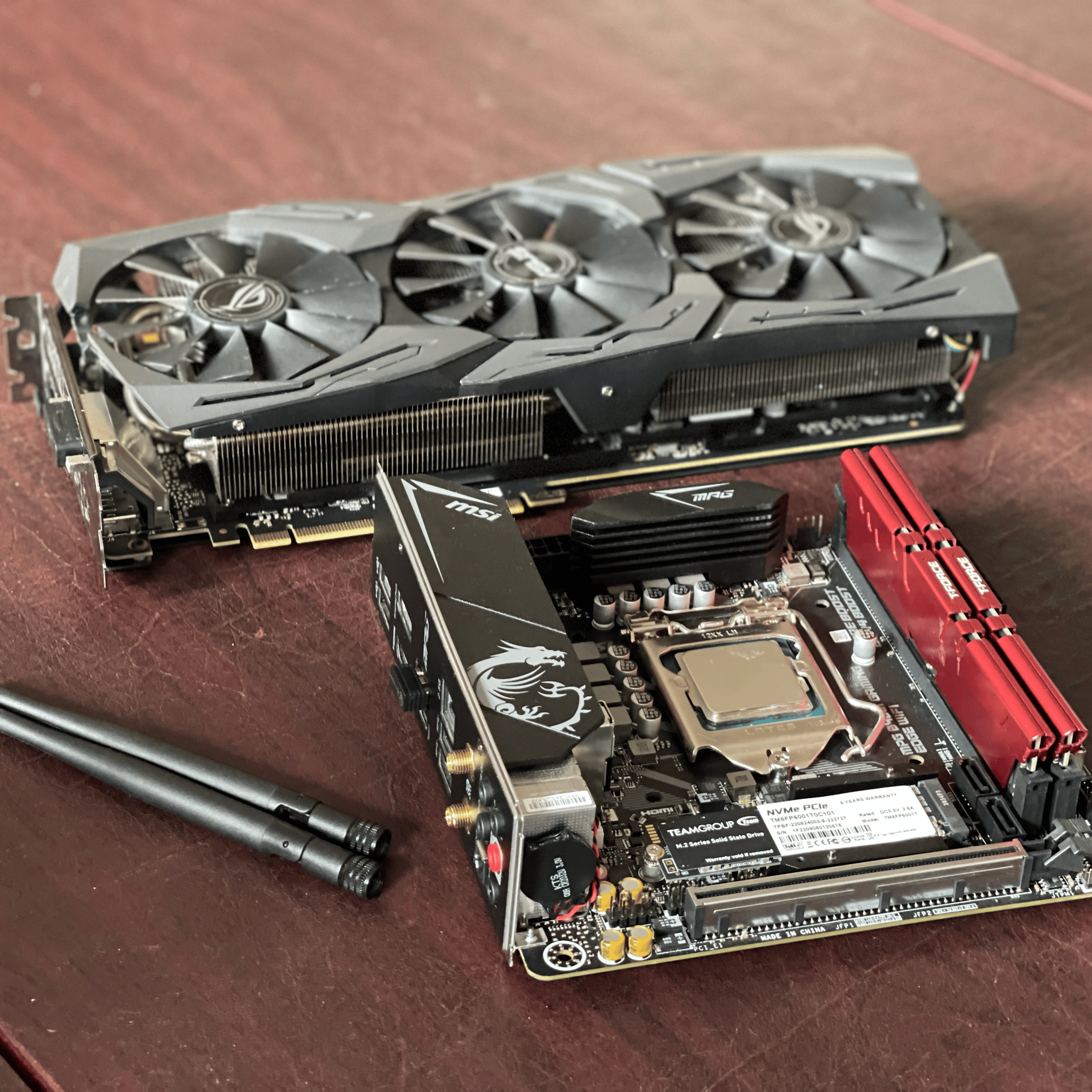 ITX Gaming PC: 1080Ti Strix, 10700K, H1, 16GB, 1TB, Wi-Fi 6