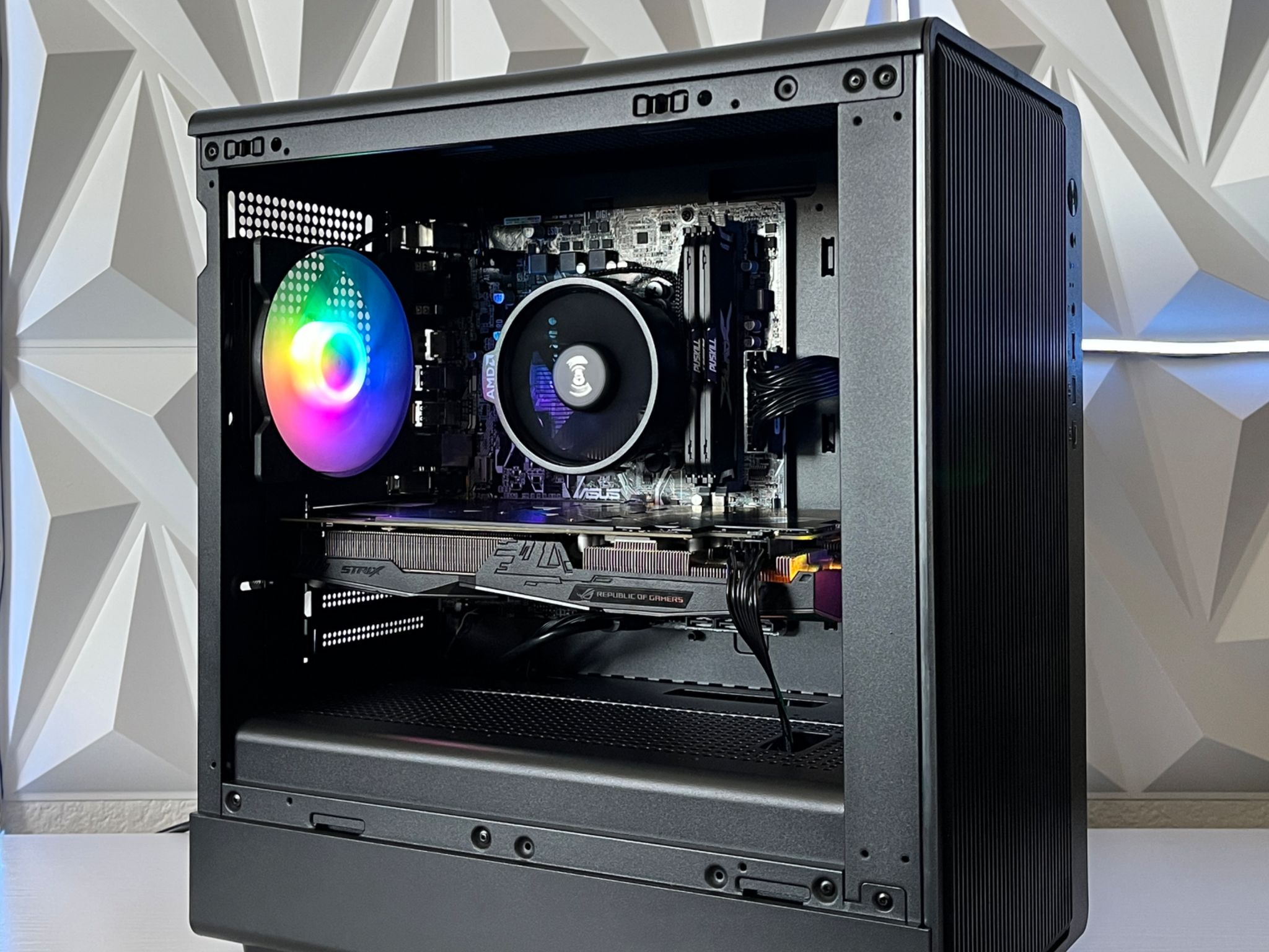 GTX 1060 6GB, Ryzen 5 2600, 16GB RAM | Black RGB Gaming Computer/PC