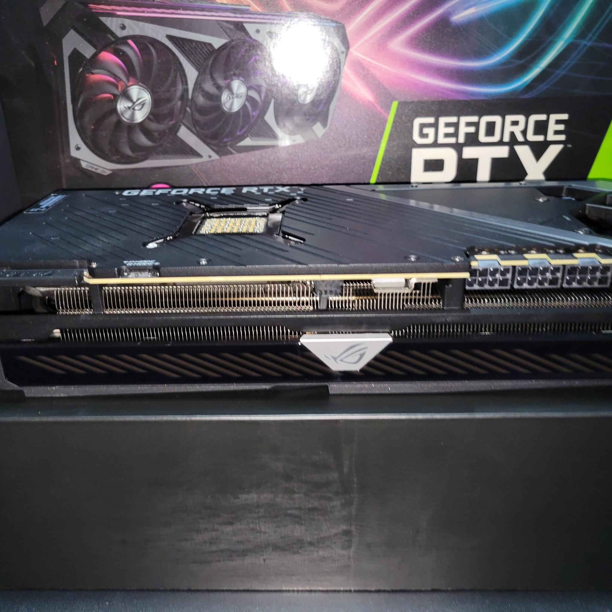 ASUS ROG Strix GeForce RTX 3090 Gaming