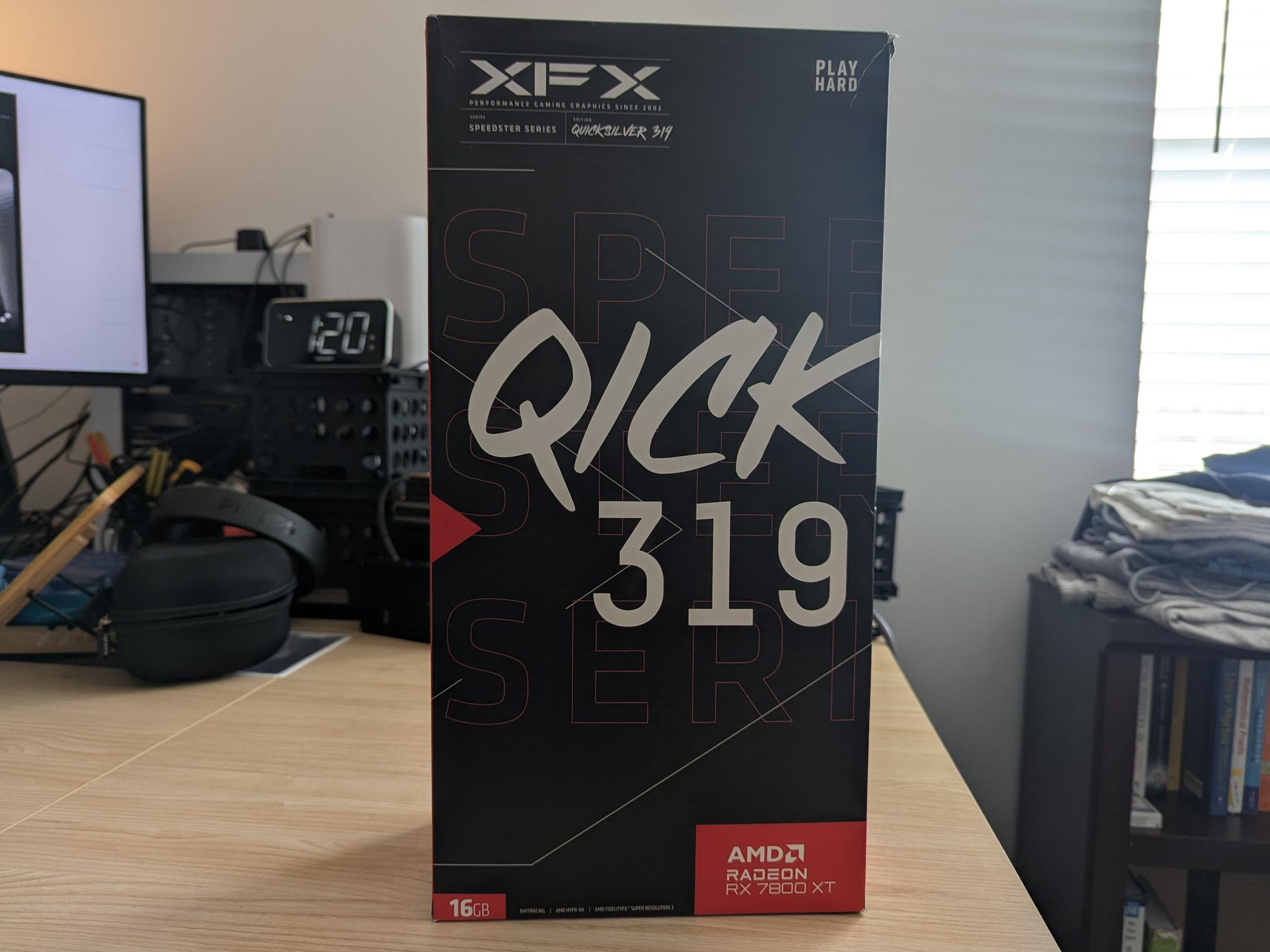 7800 XT (XFX SPEEDSTER QICK319 Radeon RX 7800 XT)