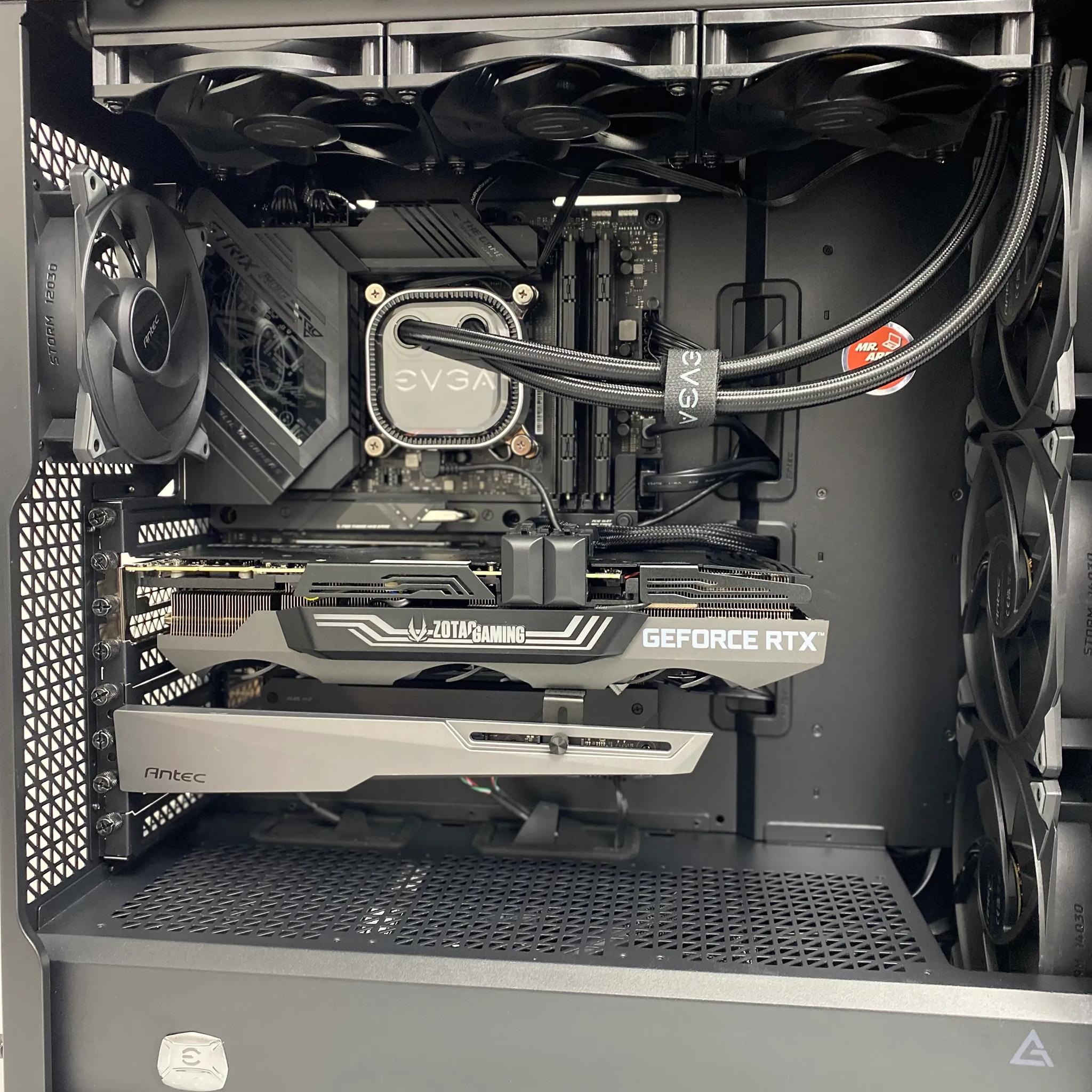 🔥  I7-14700K / 32 GB / 5 TB / RTX 3090 - 4K Gaming