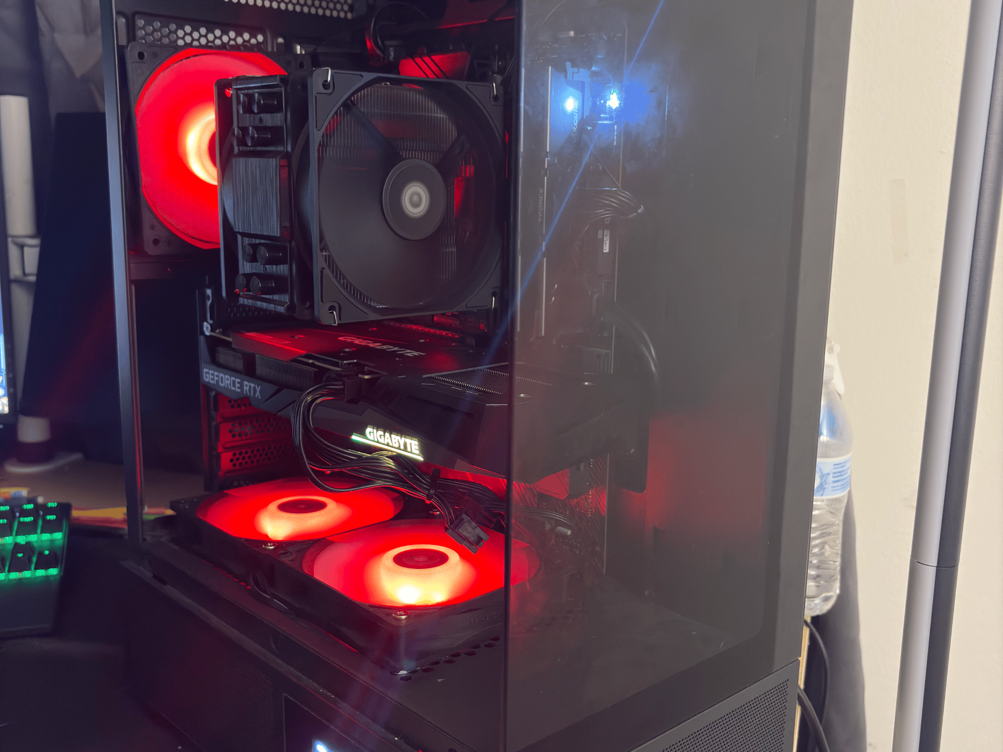 GeForce RTX 3060 Ti Custom Gaming PC - Ryzen 5 5600X, 16GB RAM (3200mhz)