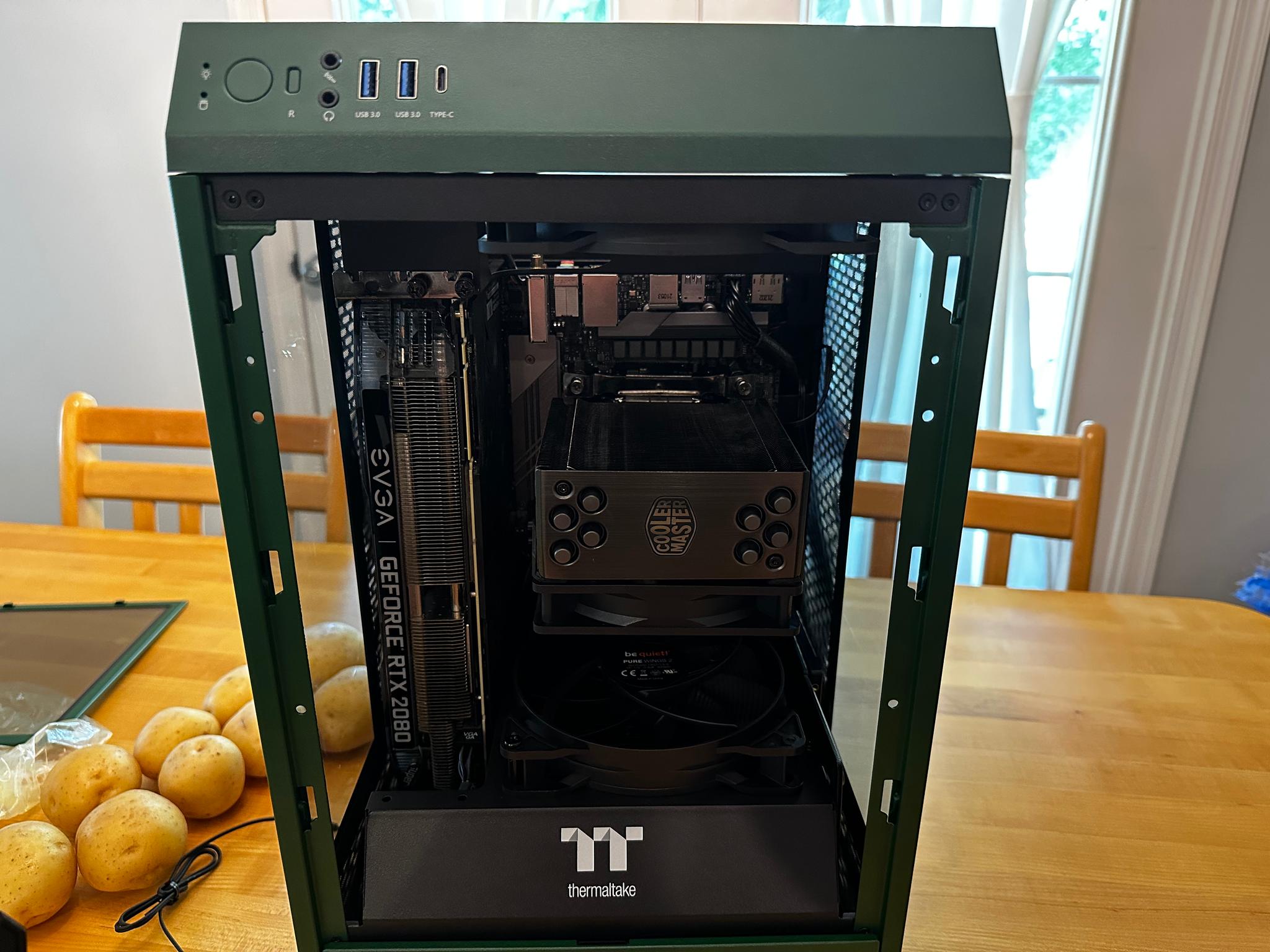 Sam|RTX 2080 Super, Ryzen 5 5600g Custom ITX Gaming PC. Mouse, Keyboard and Wifi included