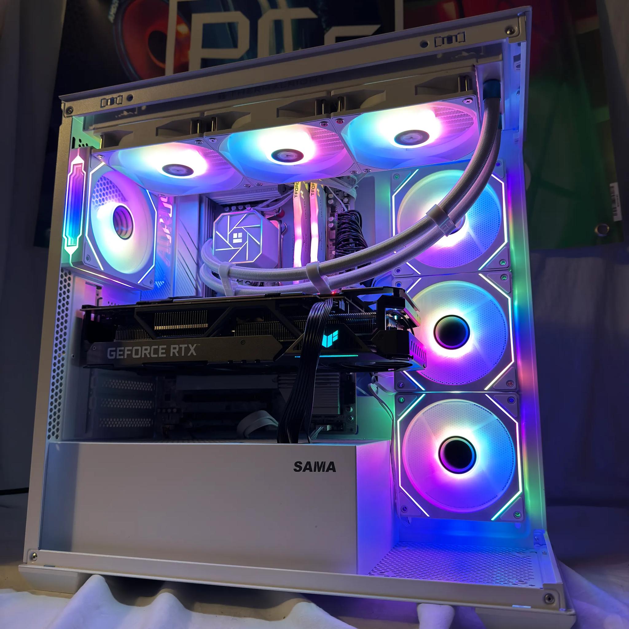 RTX 4090 Gaming PC with Ryzen 9 7950X3D